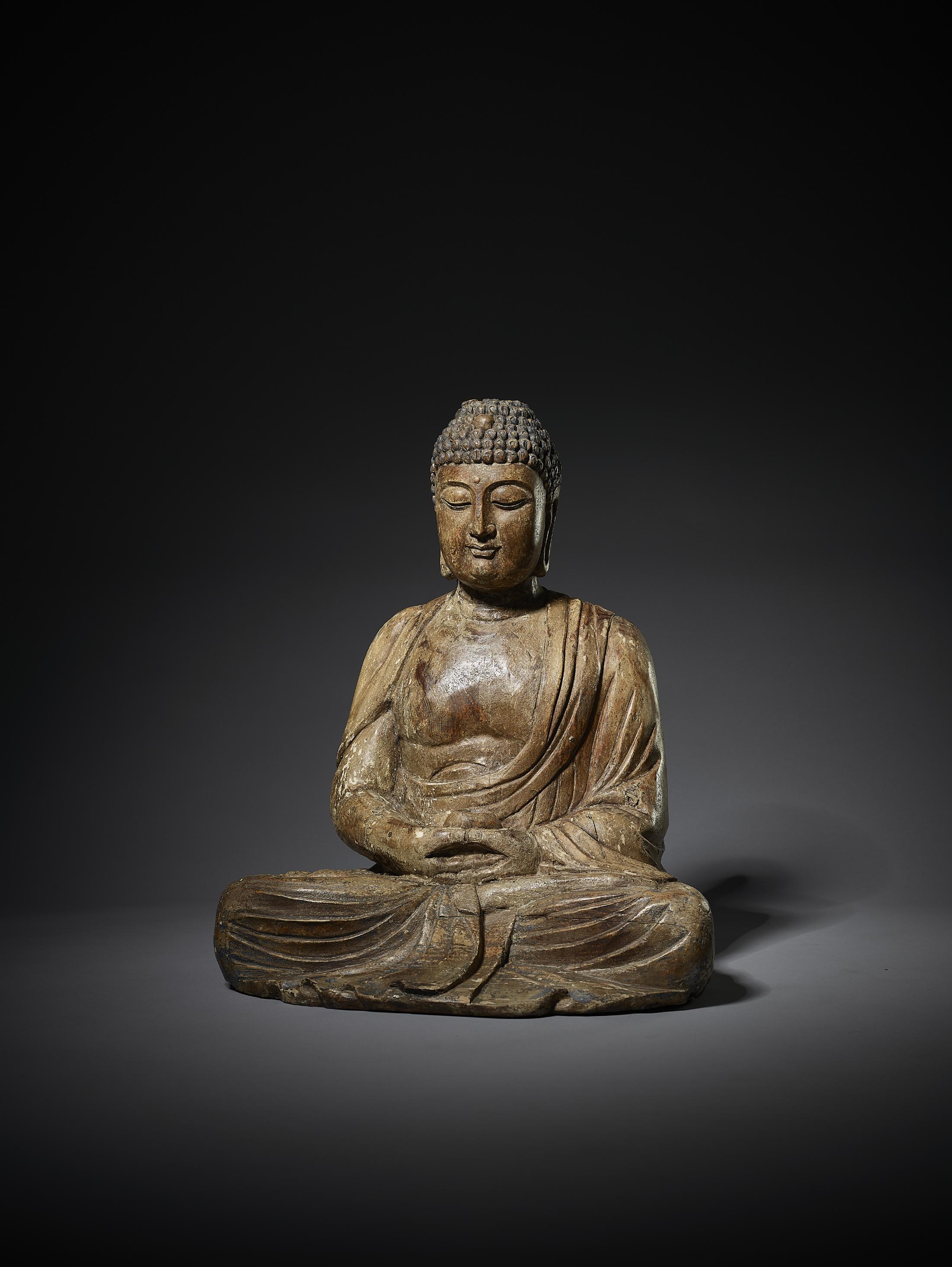 Chinese A Large Carved Wooden Figure Of Buddha, Ming Dynasty