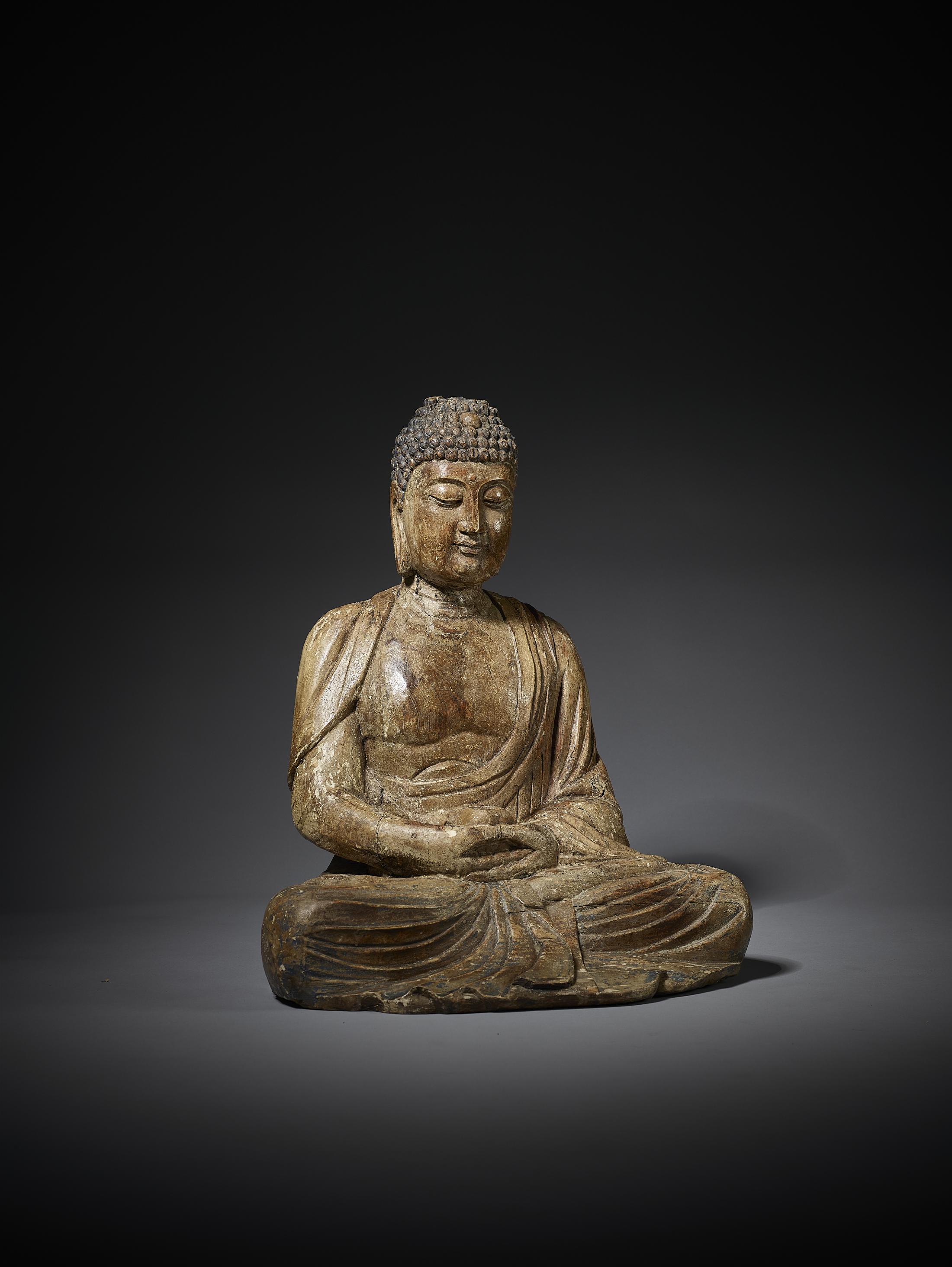 Hardwood A Large Carved Wooden Figure Of Buddha, Ming Dynasty