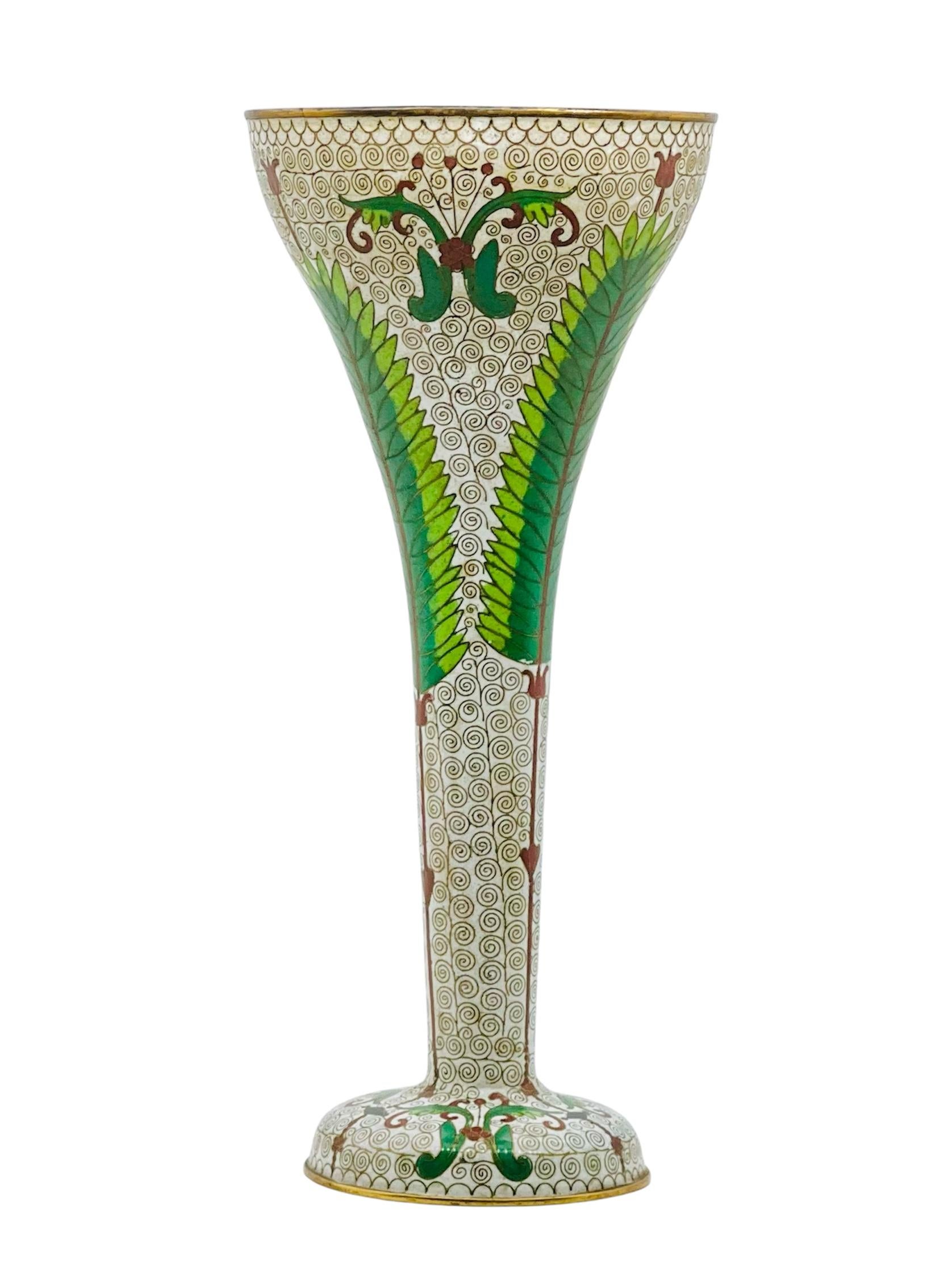 19th Century A Large Chinese Cloisonne Enamel Trumpet Vase. Republic period For Sale