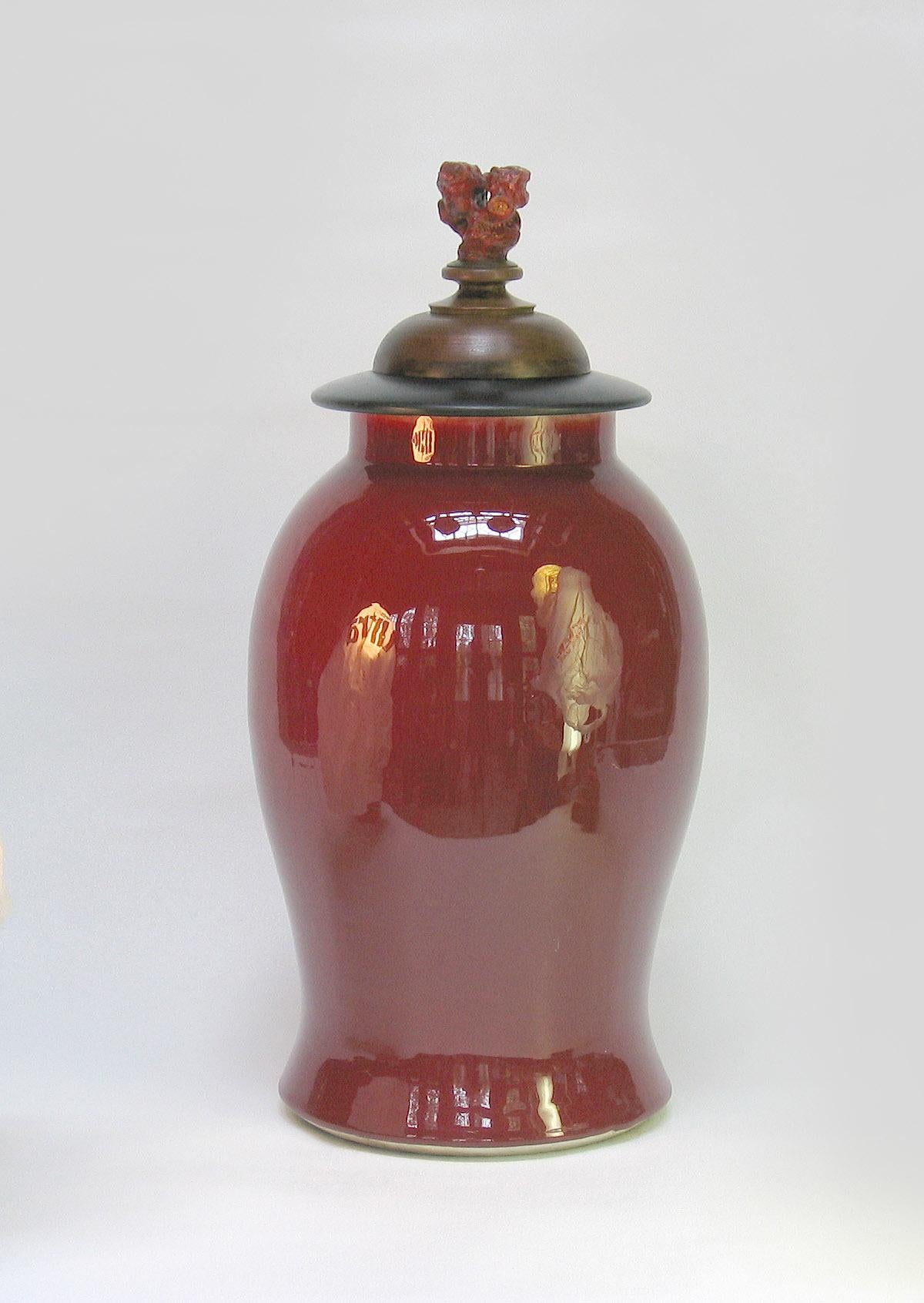 Large Chinese Porcelain Oxblood Sang-de-Boeuf Glazed Meiping Covered Jar 3