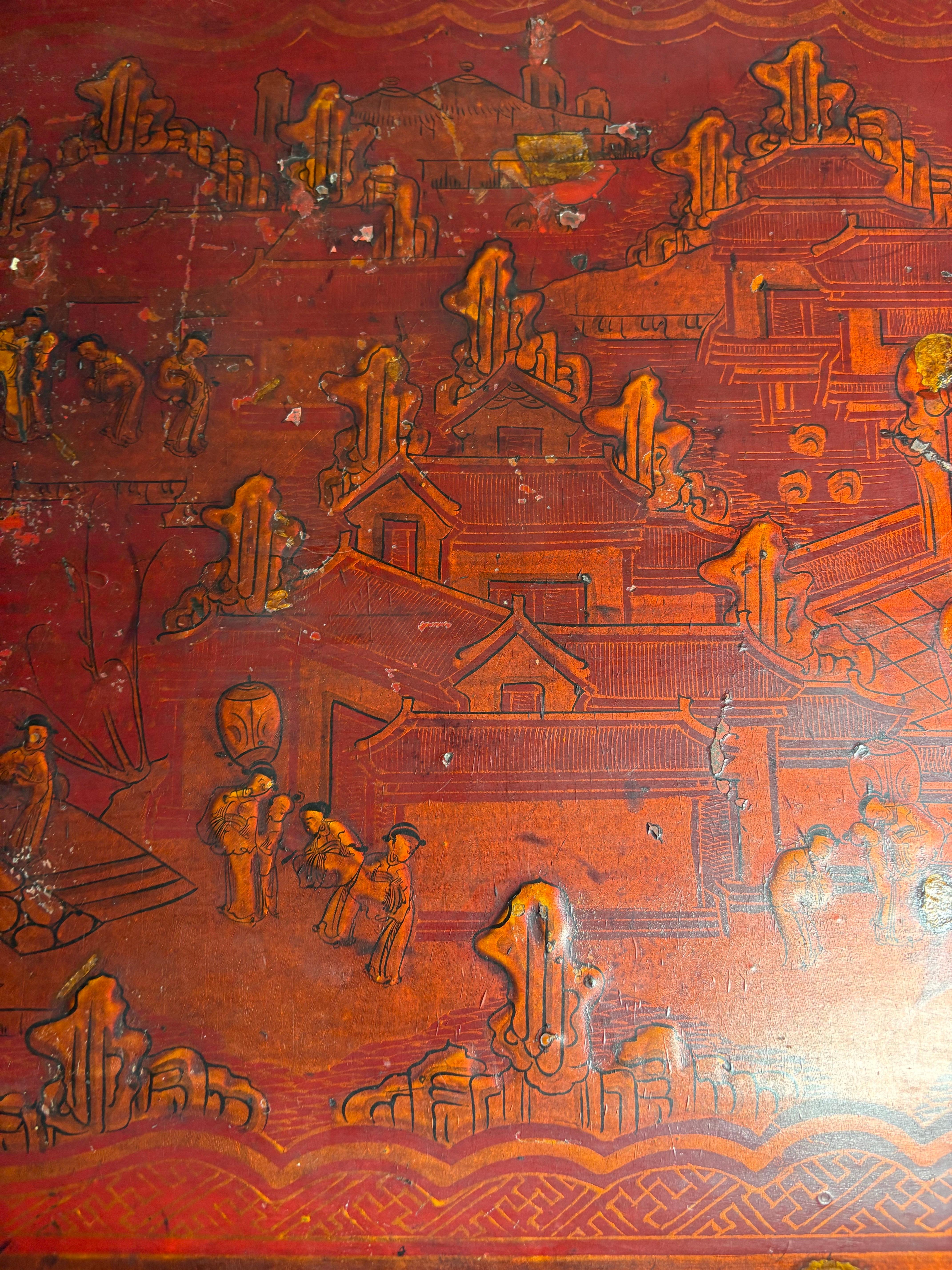 A Large Chinese Qing Dynasty gilt-decorated red lacquer box and cover im Angebot 12