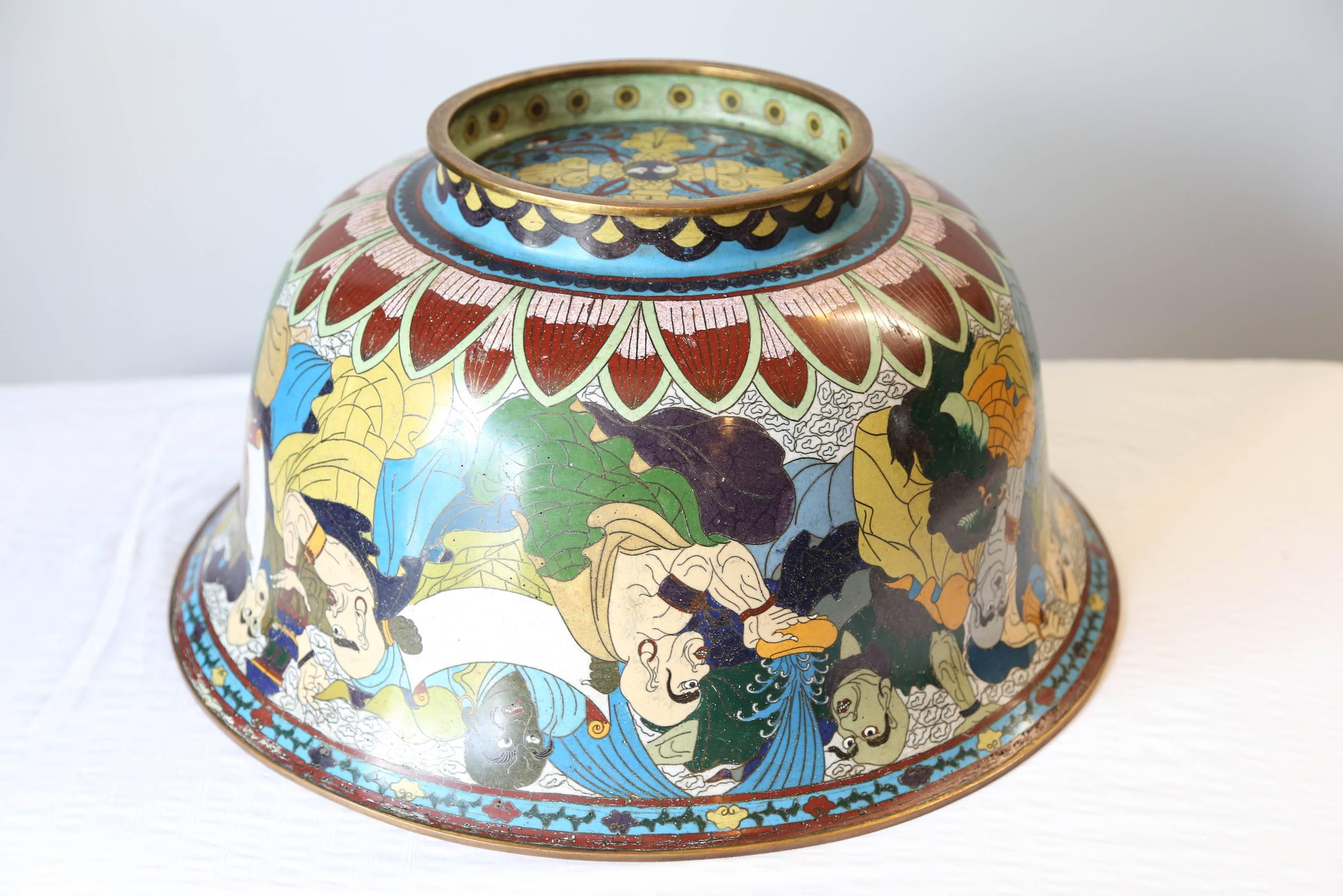 Large Cloisonné Enameled Chinese, Early 20th Century Bowl (Emaille)