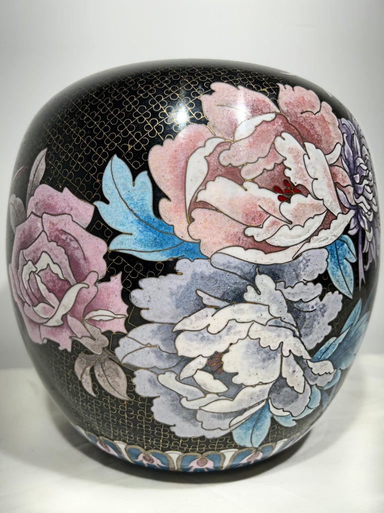 Large Cloisonné Ginger Jar For Sale at 1stDibs
