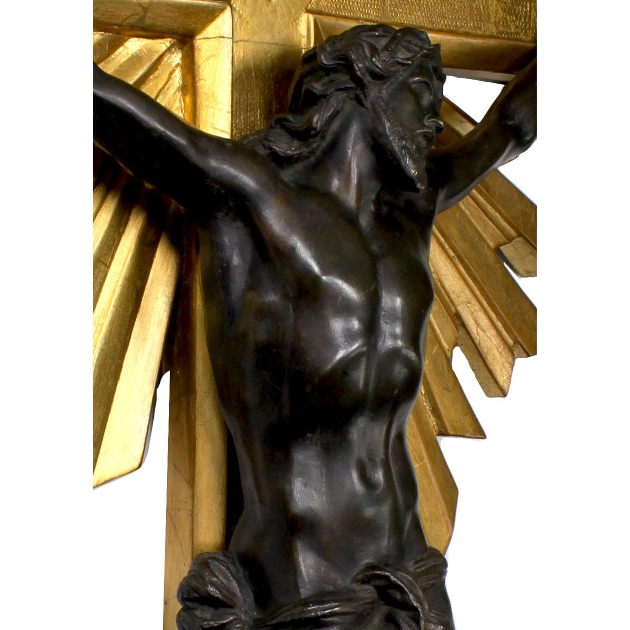 Large Continental 19th Century Giltwood Carved and Patinated Bronze Crucifix For Sale 4