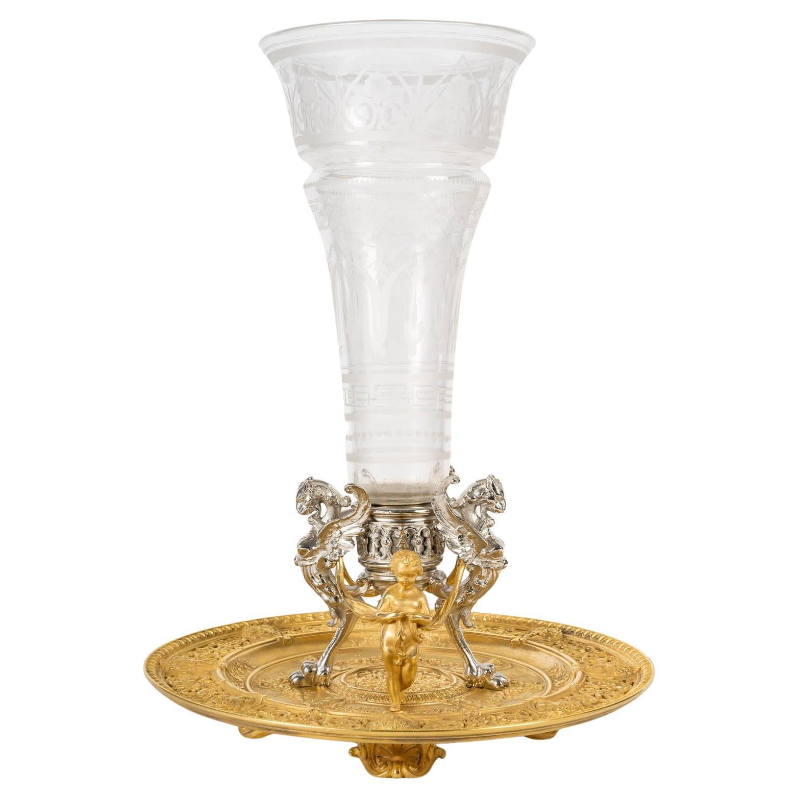 Grand vase de centre de table en cristal, bronze doré et bronze argenté, Napoléon III.