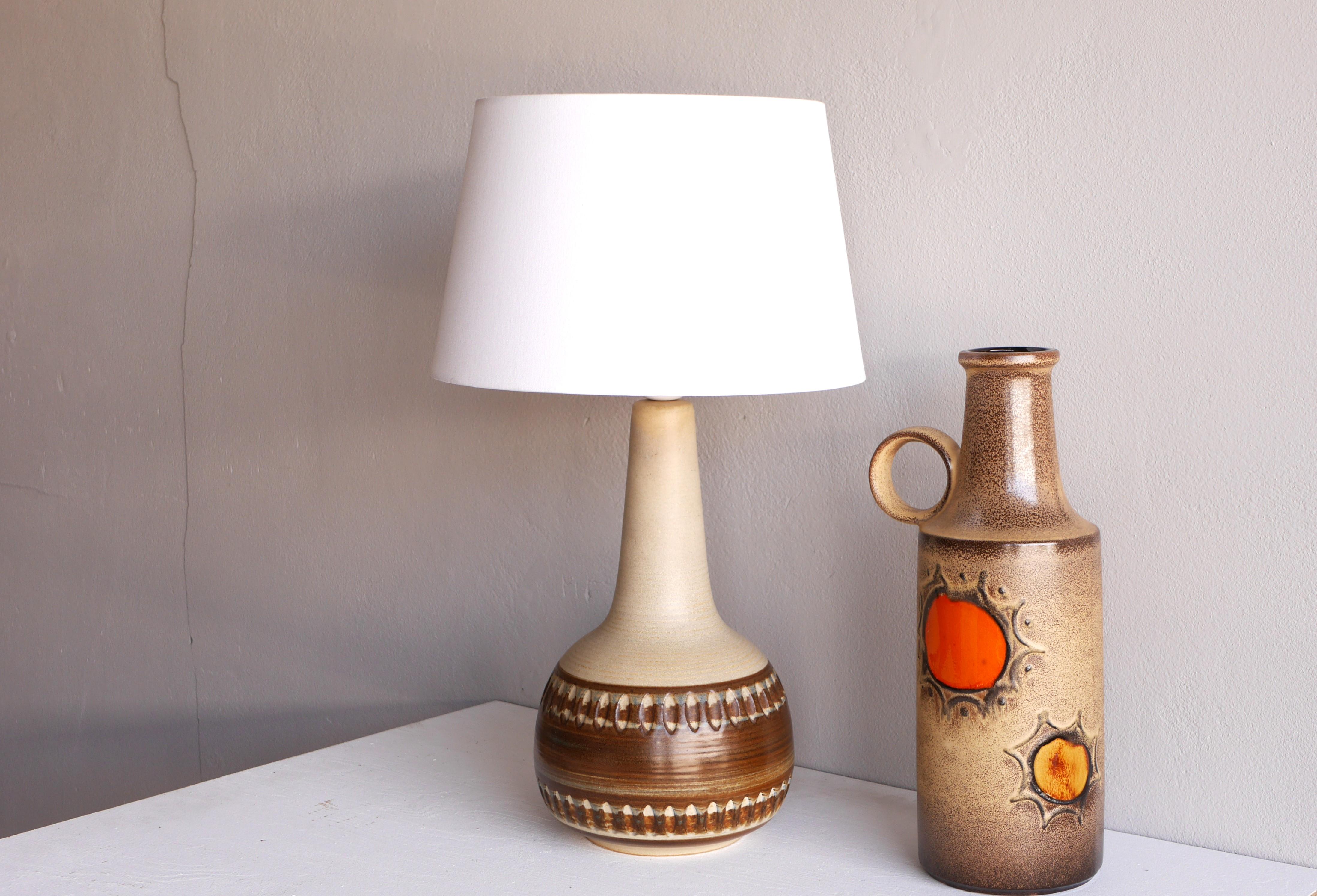 A large Danish Mid-century modern Pottery Table Lamp from Søholm, 1970s 3