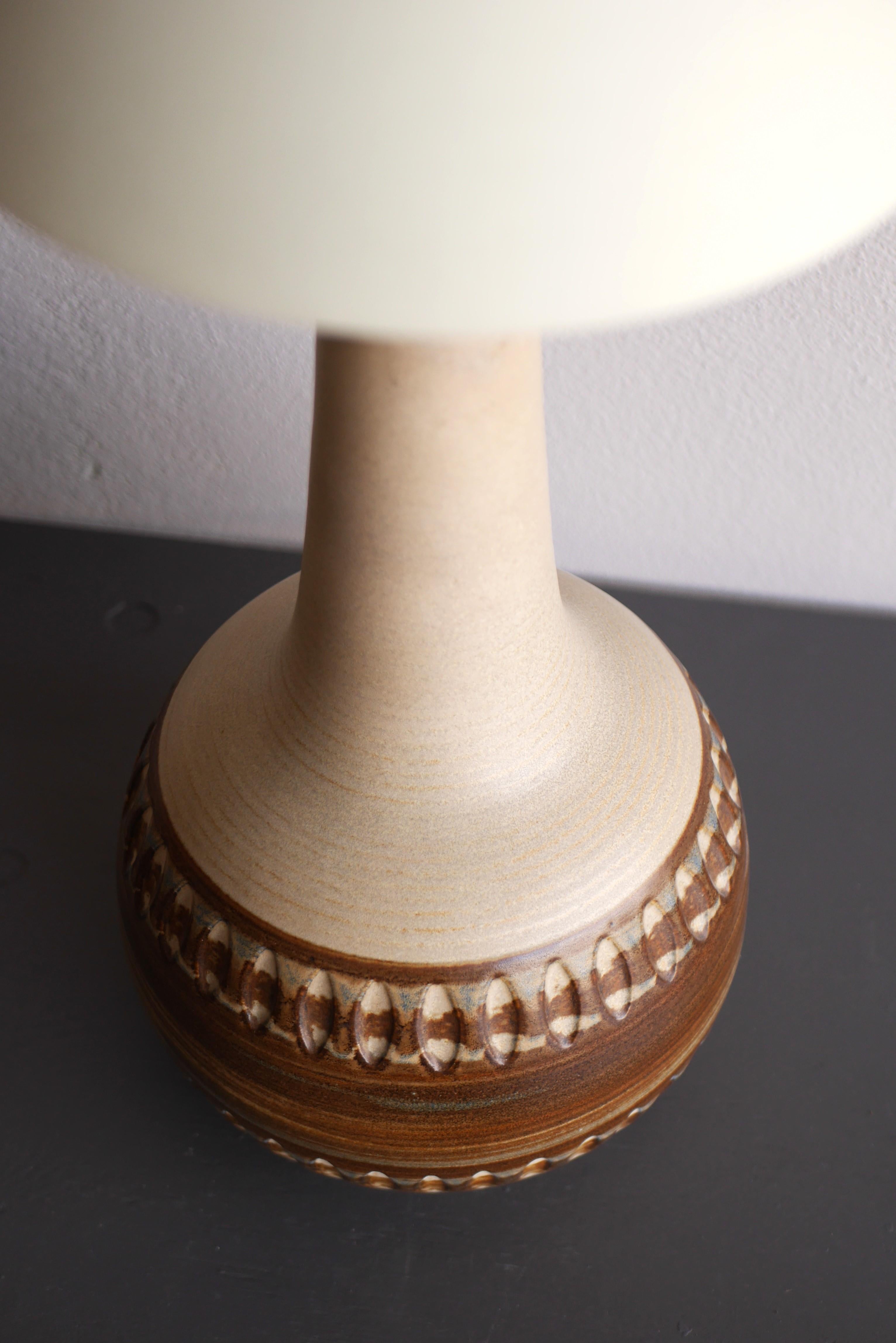 A large Danish Mid-century modern Pottery Table Lamp from Søholm, 1970s 4