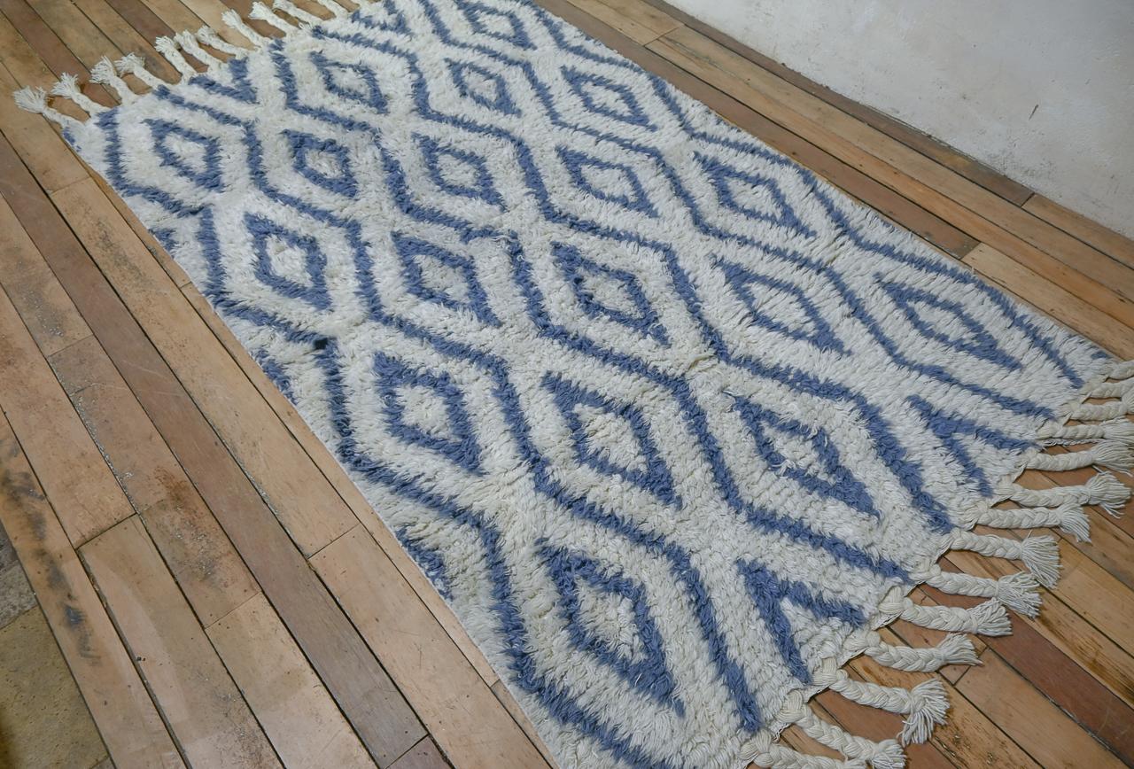 Mid 20th century blue Moroccan Berber Rug - Carpet For Sale 3