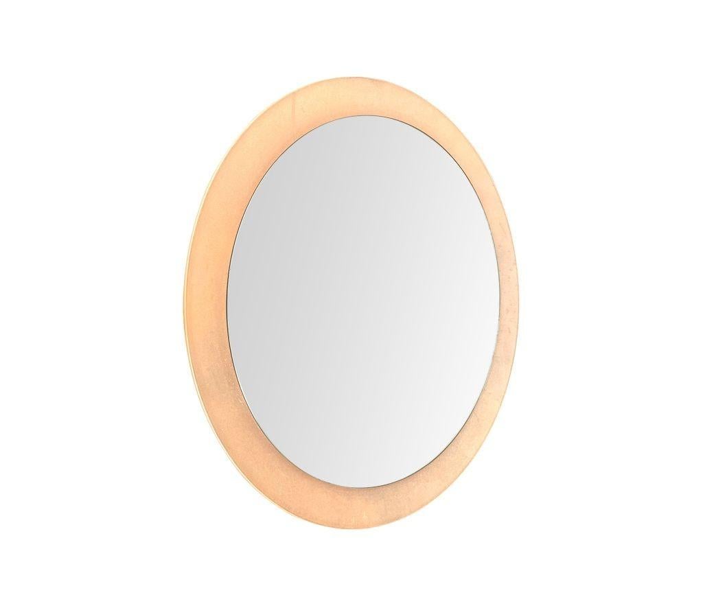A large dusty pink concave framed circular mirror in the Style of Max Ingrand For Sale 11