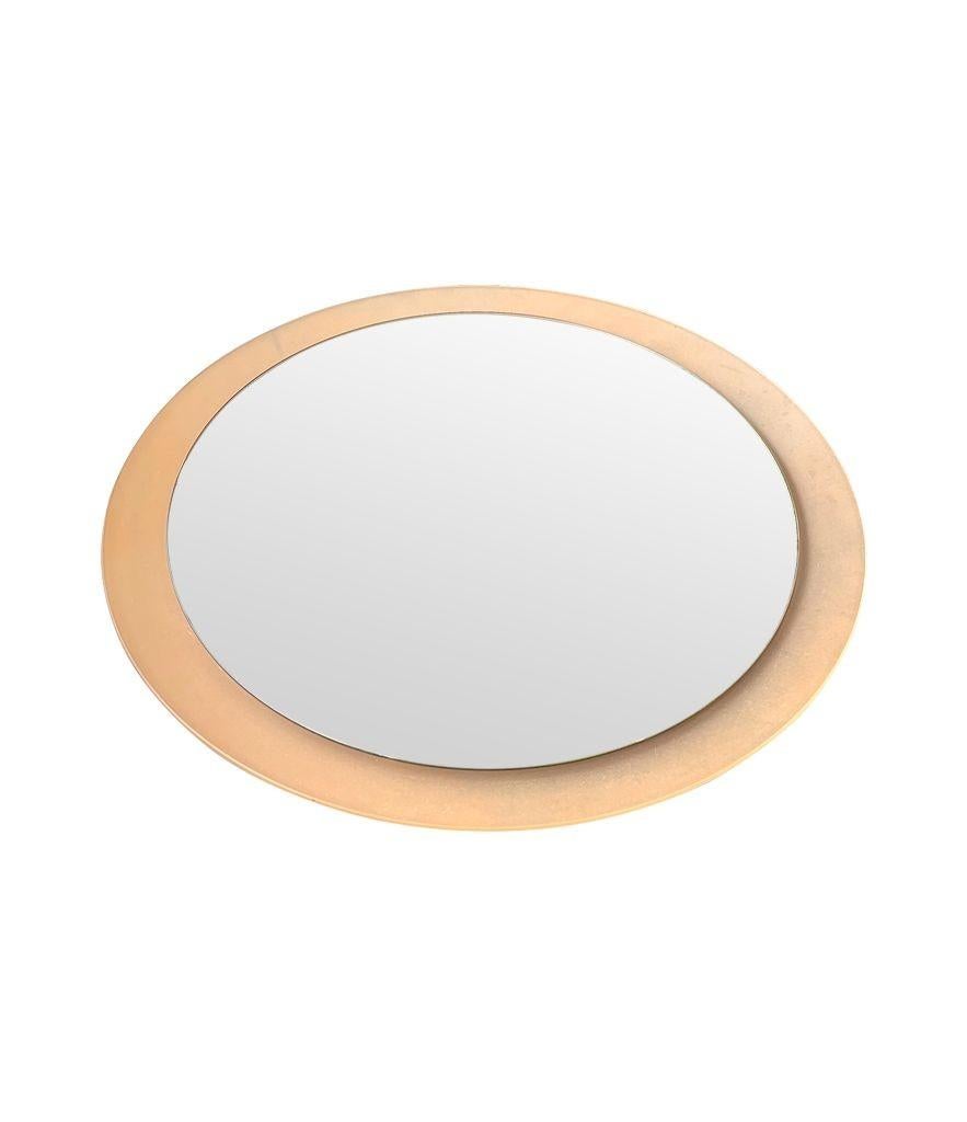 A large dusty pink concave framed circular mirror in the Style of Max Ingrand For Sale 14