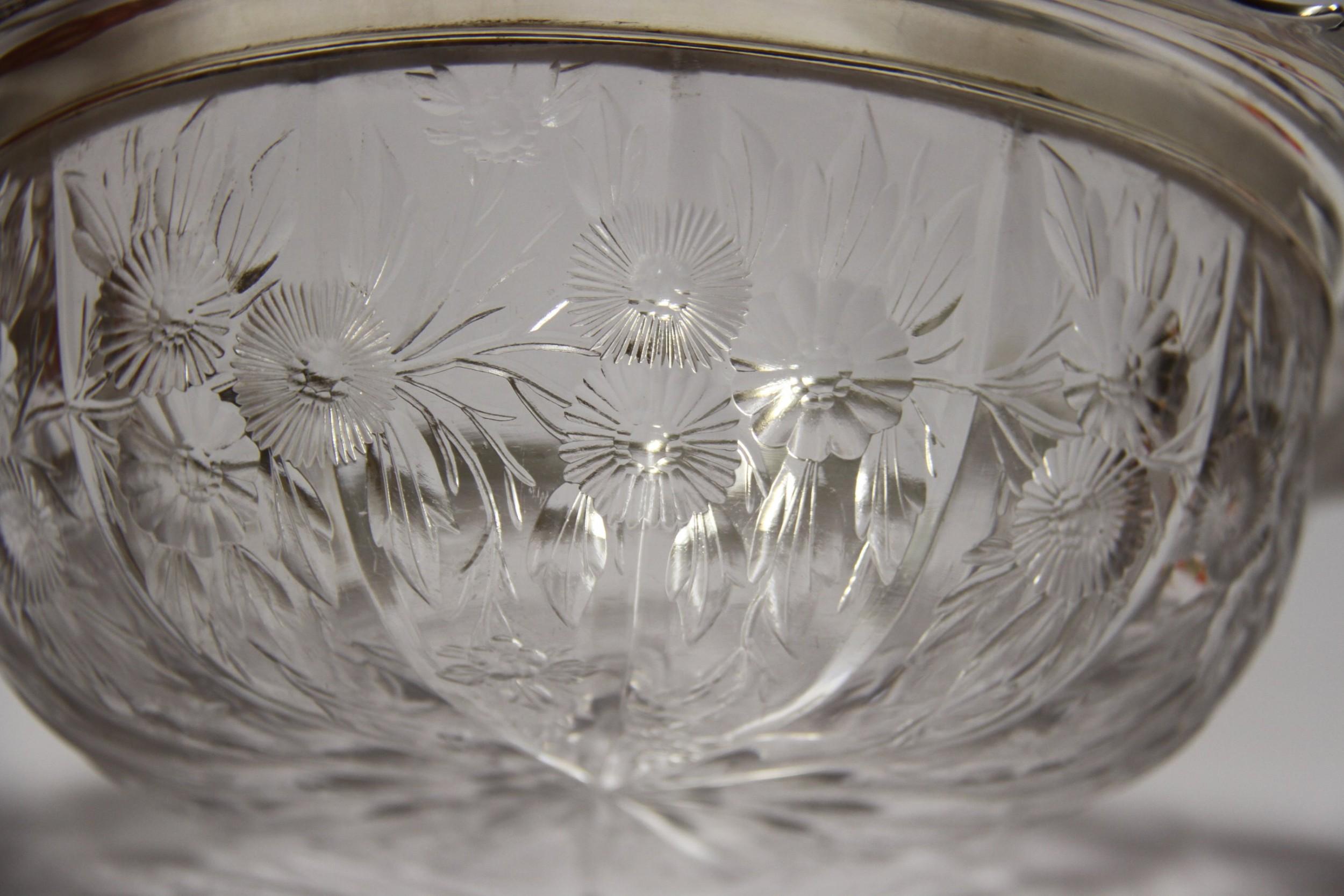 Large Early 20th Century Tiffany & Co. Silver Mounted Intaglio Cut Glass Bowl For Sale 6