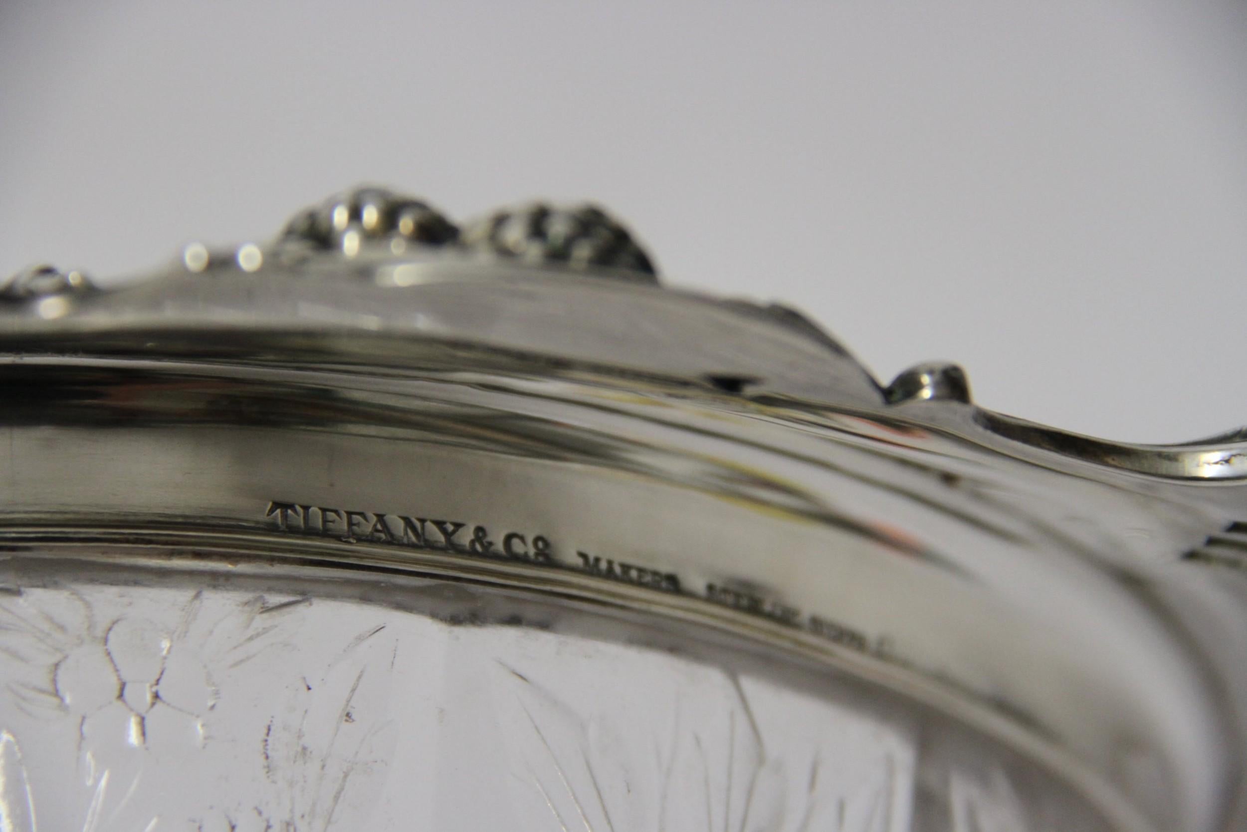 Large Early 20th Century Tiffany & Co. Silver Mounted Intaglio Cut Glass Bowl For Sale 3