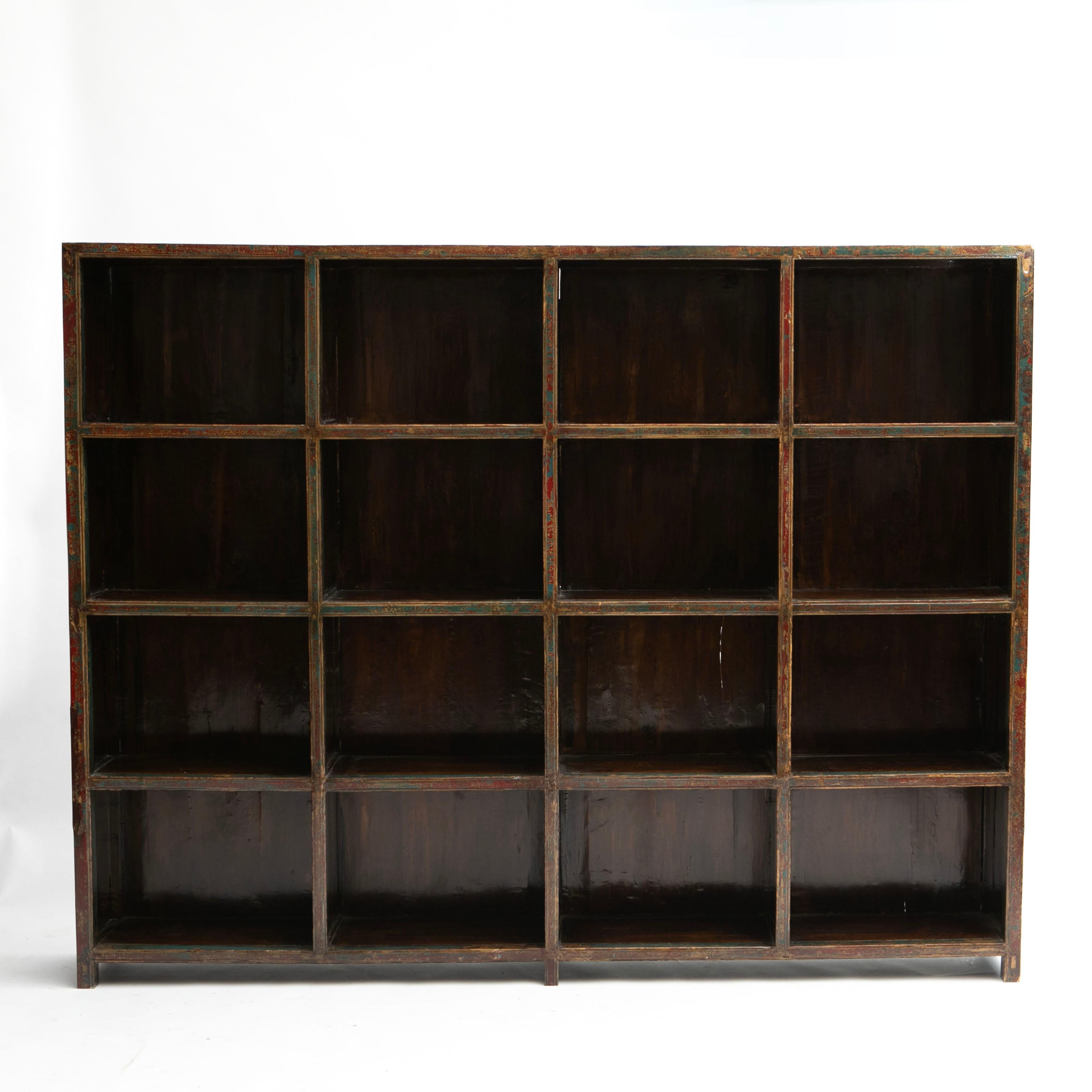 Art Deco A large early 20th-century  Lacquered Elm Wood Bookcase  For Sale