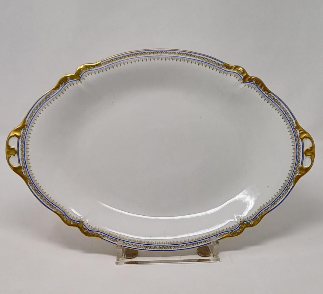 Porcelain A large early 20th century Limoges dinner service