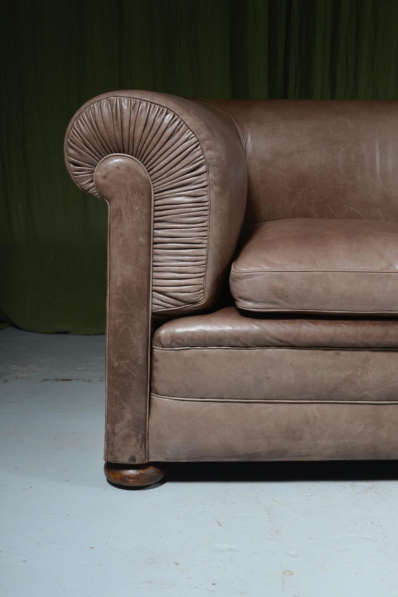 British Large Edwardian Light Brown Leather Three Seater Chesterfield Sofa