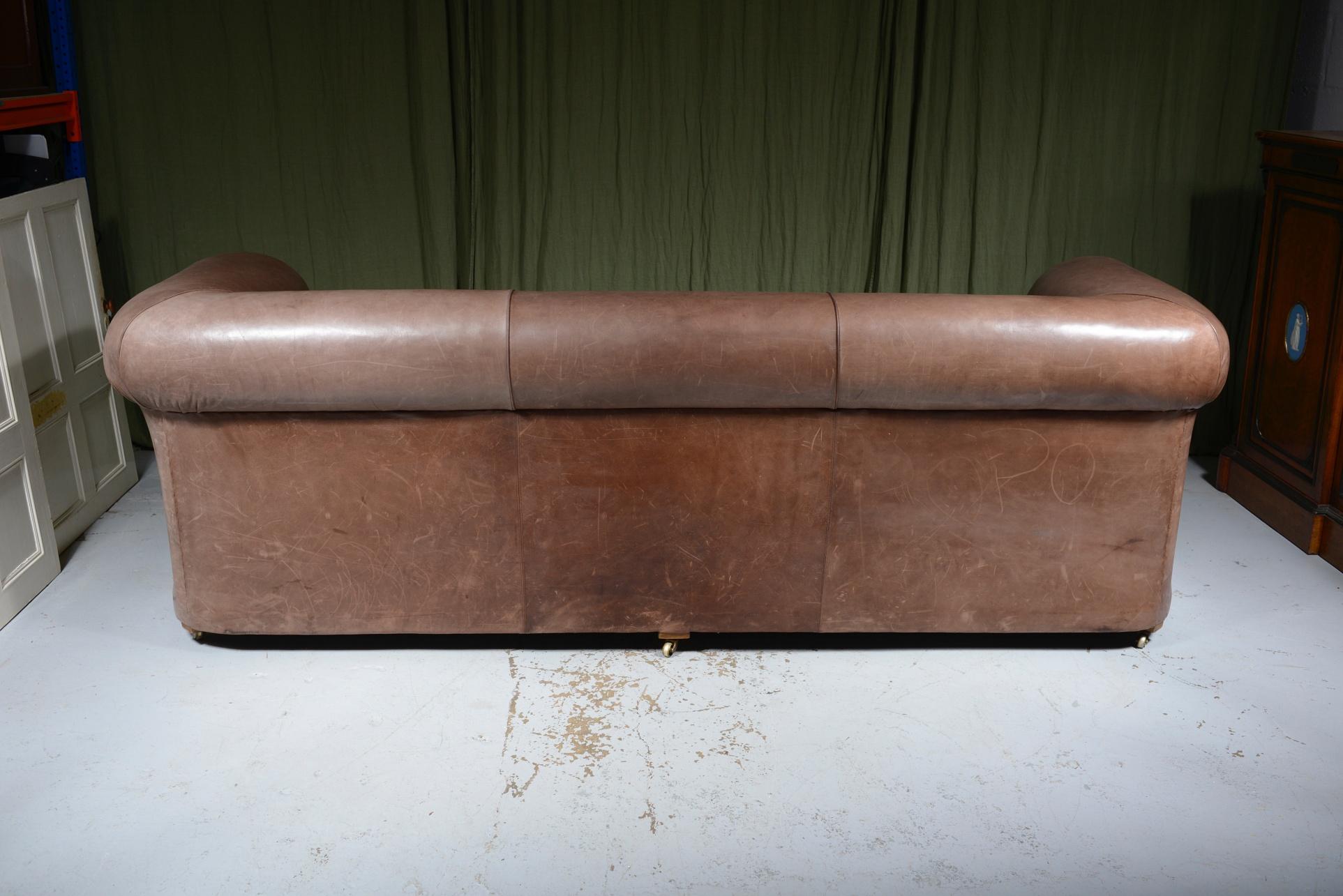 Early 20th Century Large Edwardian Light Brown Leather Three Seater Chesterfield Sofa