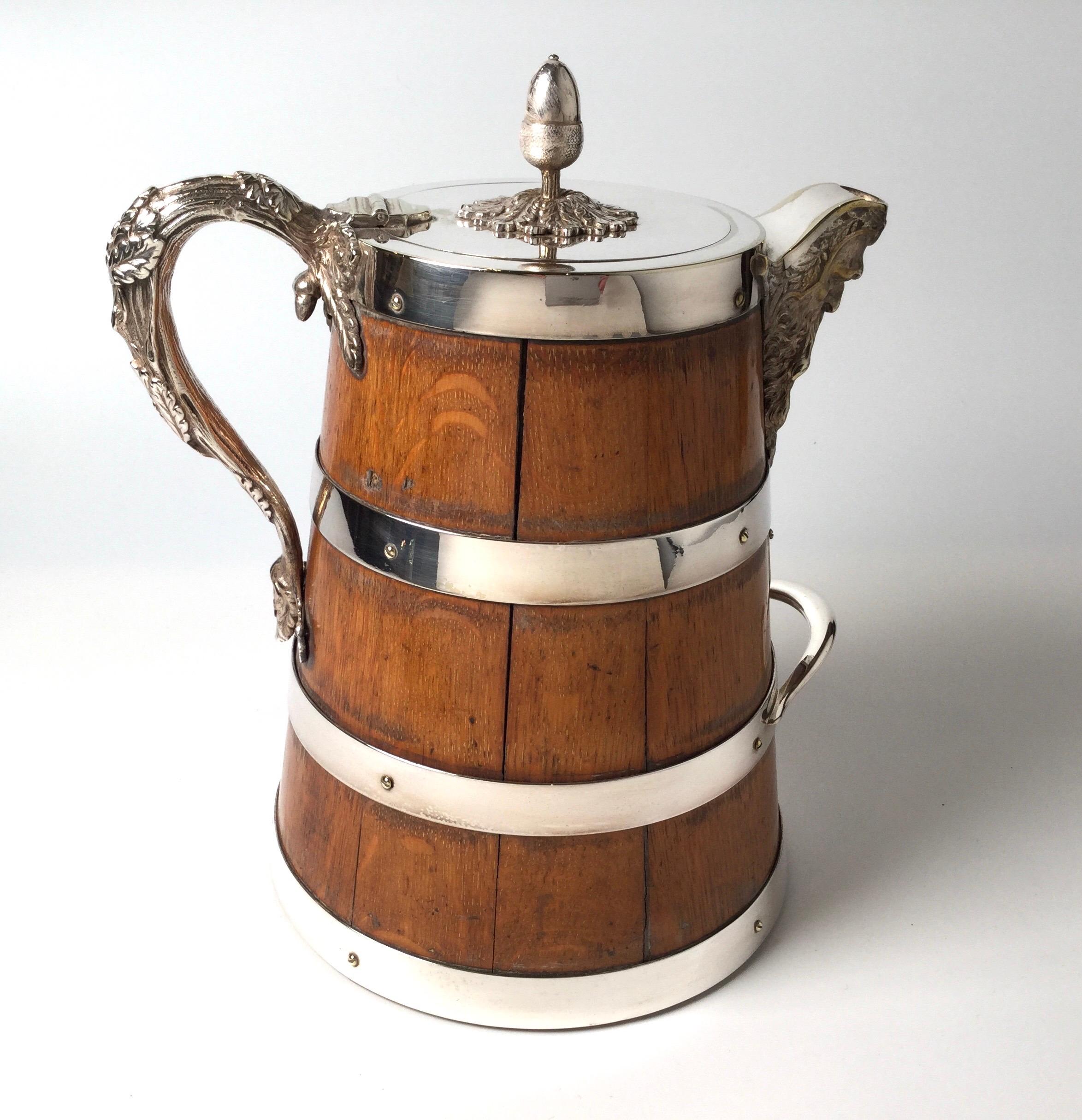 Großer Tankard-Krug aus englischer Eiche und versilbert, 1871-1907 5