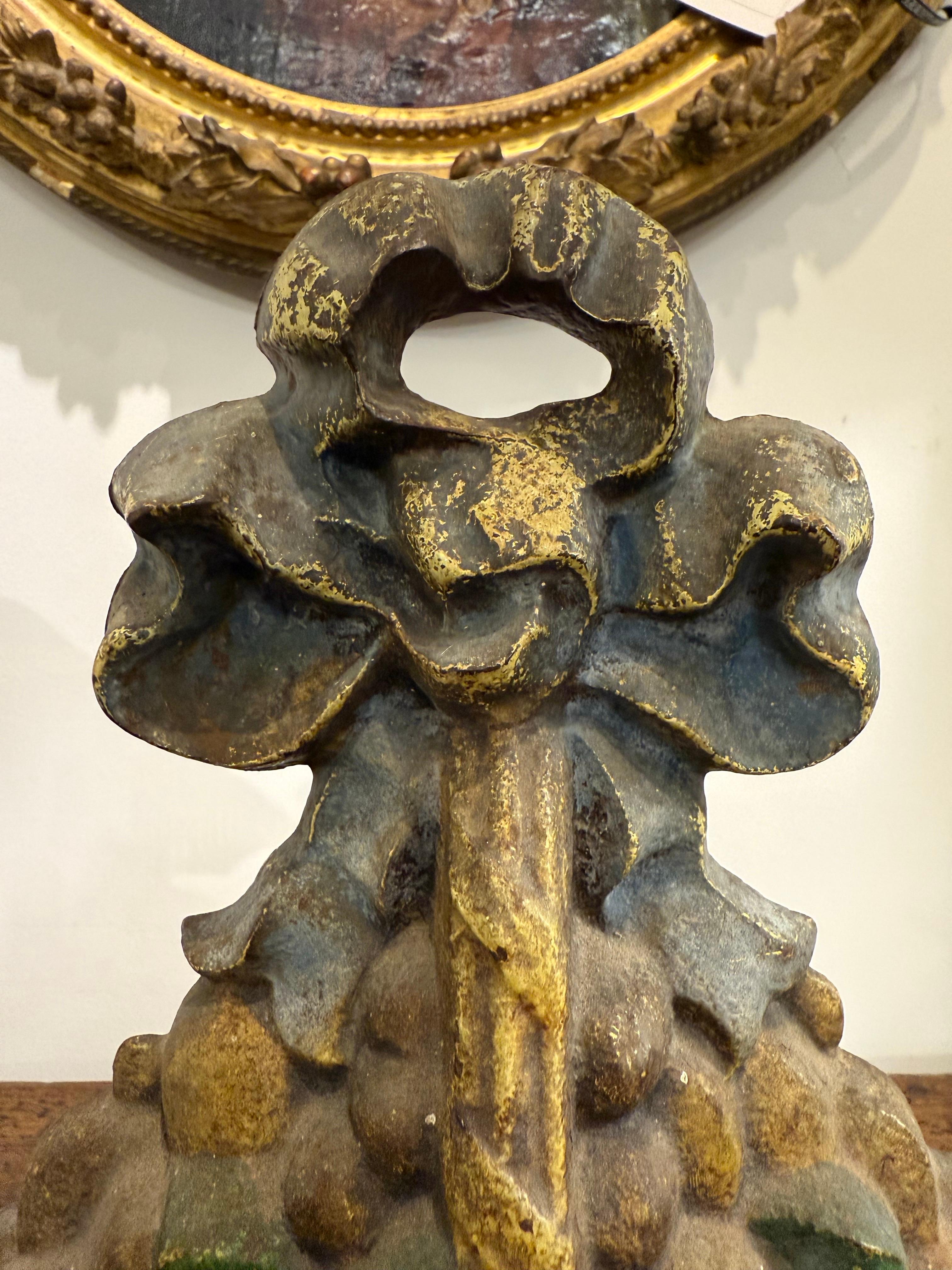 Inglese A Large English Victorian Cast Iron Painted Doorstops, 19th Century in vendita