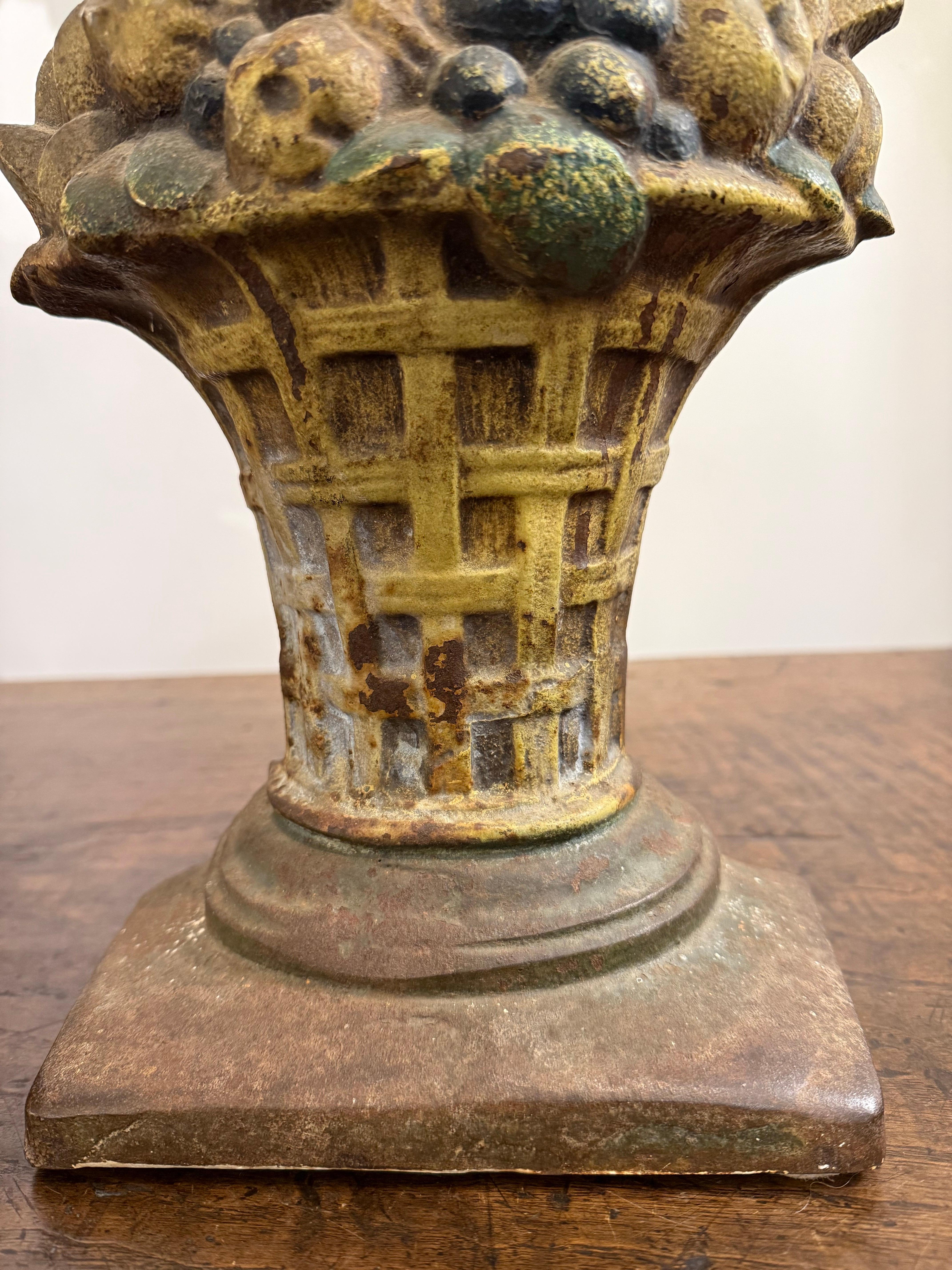 A Large English Victorian Cast Iron Painted Doorstops, 19th Century in vendita 1
