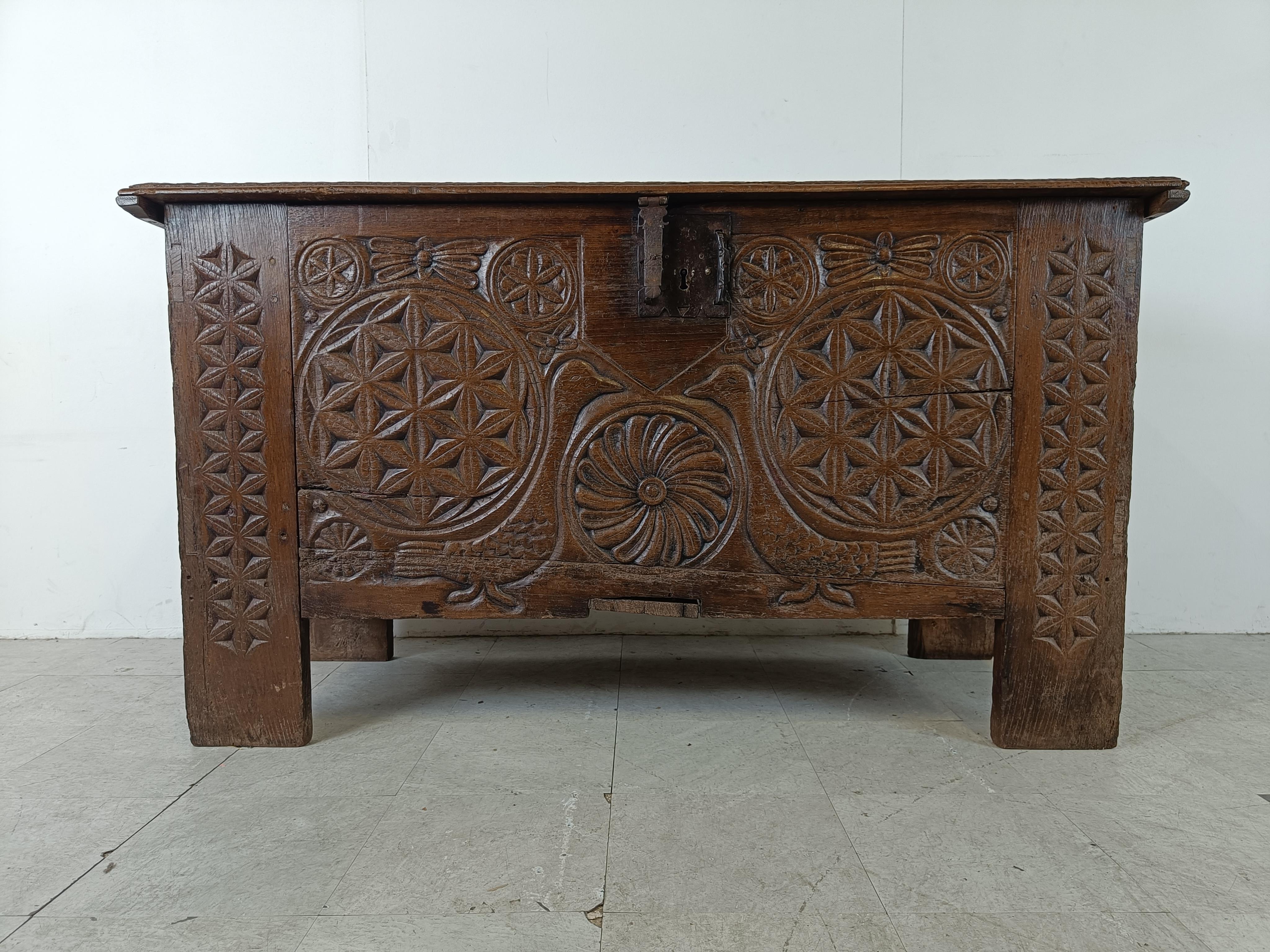 18th Century and Earlier A large flemish 18th century oak chest For Sale