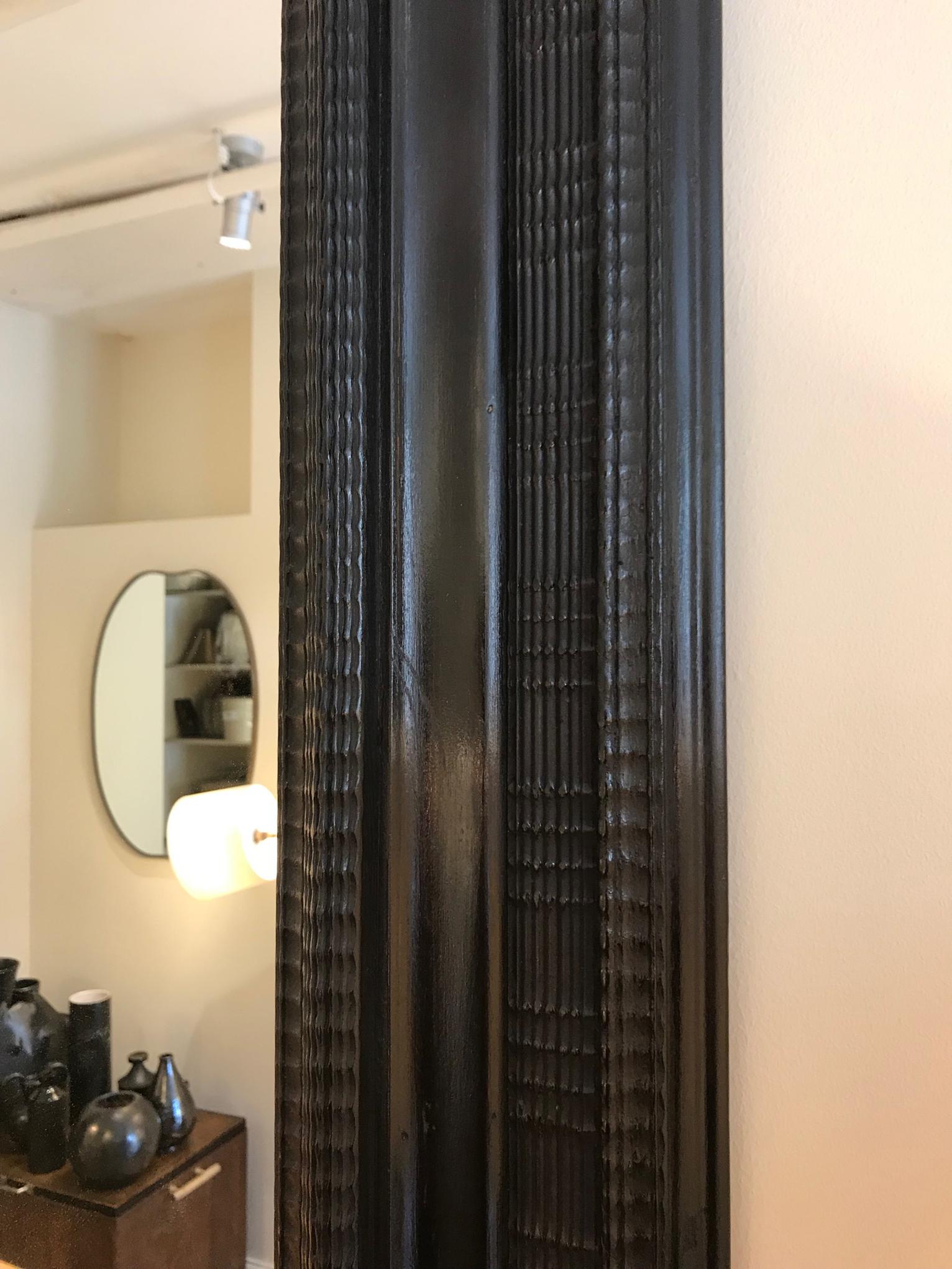 Large Flemish Ebonised Carved Wood Ripple Frame Mirror In Good Condition In London, GB