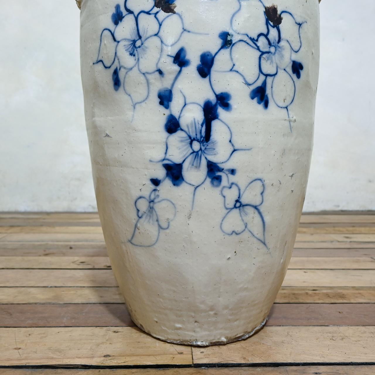 Großes eiförmiges Pflanzgefäß aus Keramik aus der Cizhou Wear Ming-Dynastie - Gefäß  im Zustand „Gut“ im Angebot in Basingstoke, Hampshire