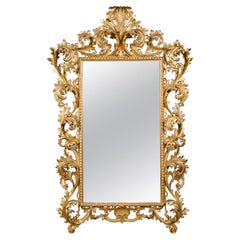 Grand miroir florentin en bois doré de style néo-baroque