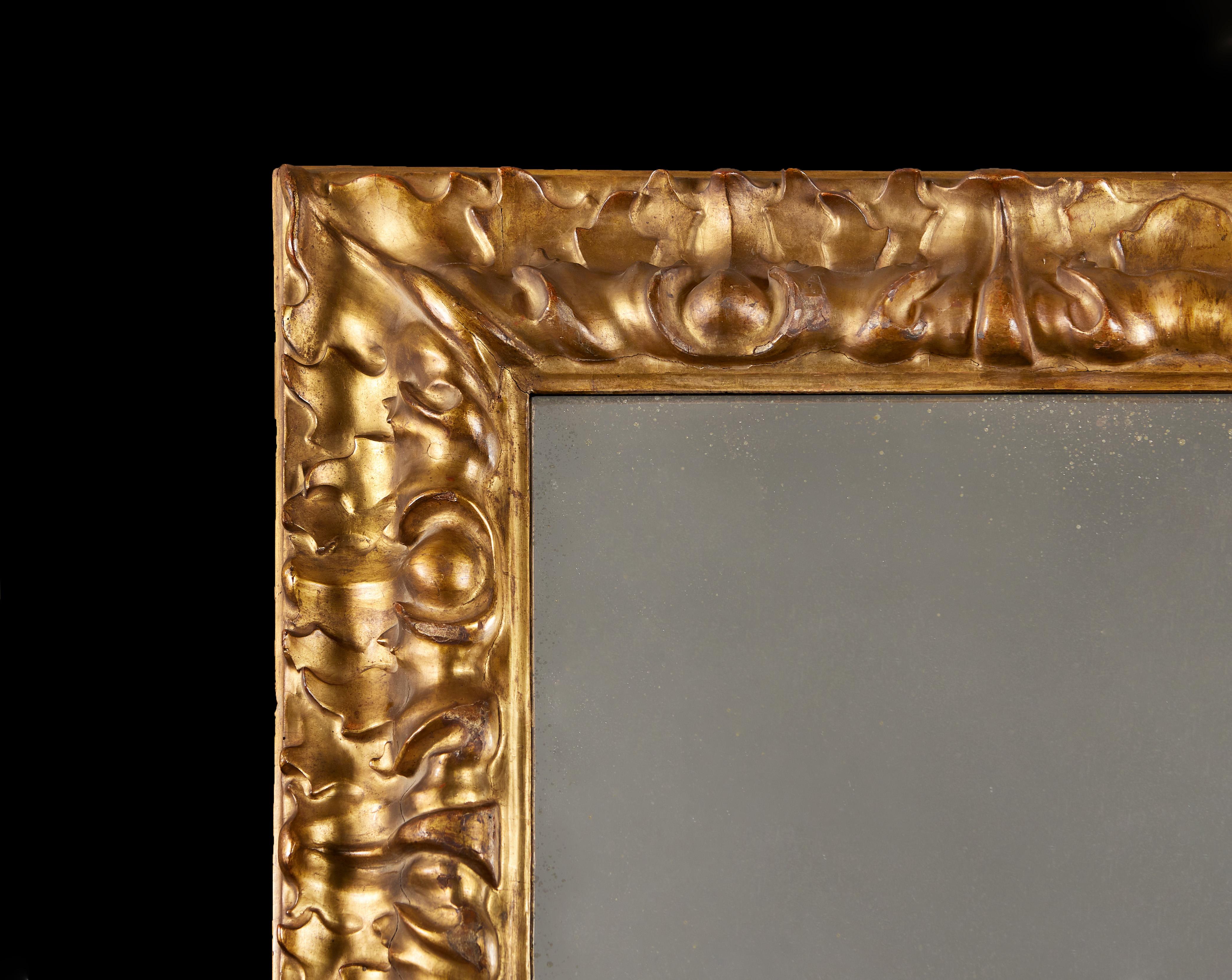 Grand miroir florentin en bois doré de la fin du XVIIIe siècle Bon état - En vente à London, GB