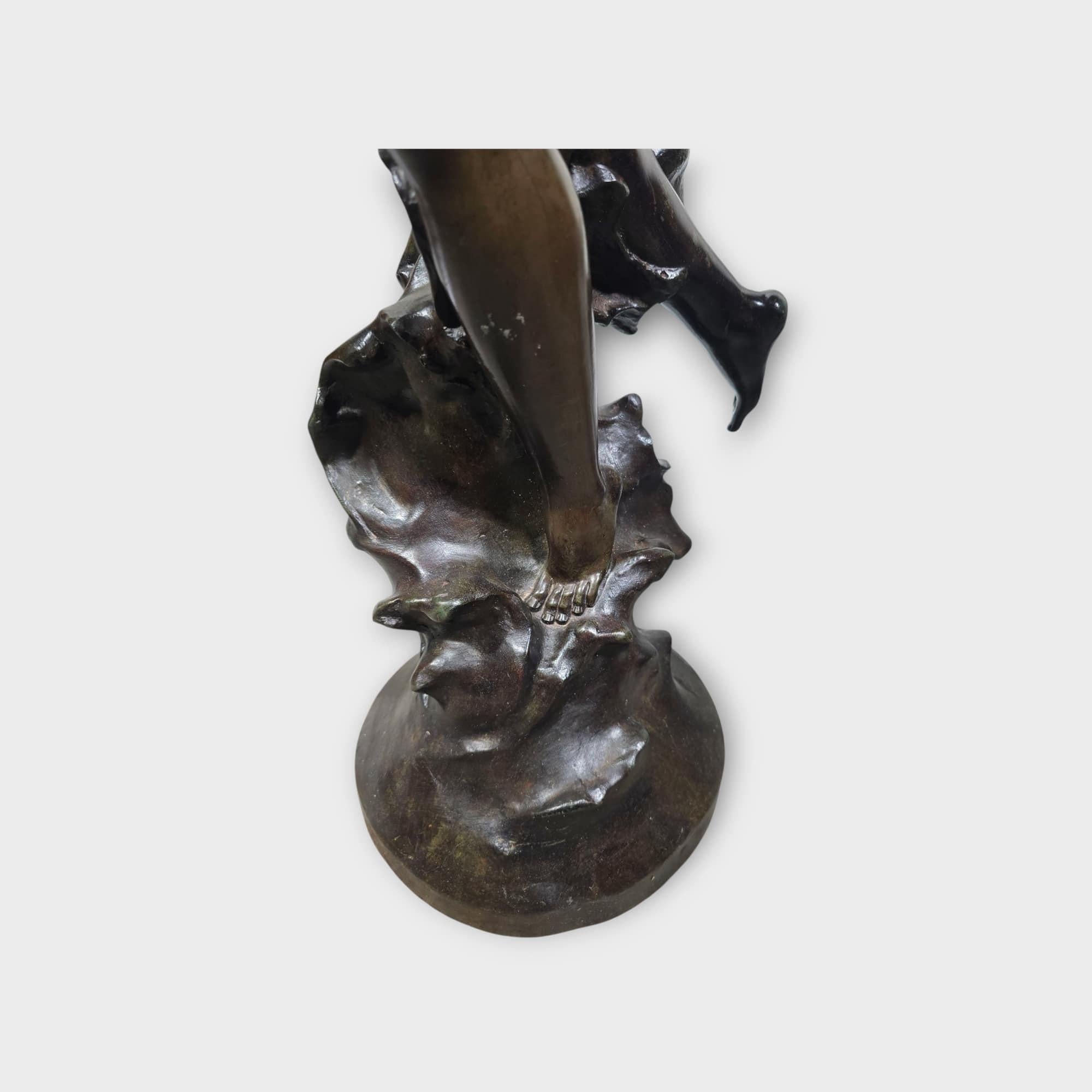 Una grande scultura francese in bronzo raffigurante una donna nuda , Marcel Debut 108 CM in vendita 11