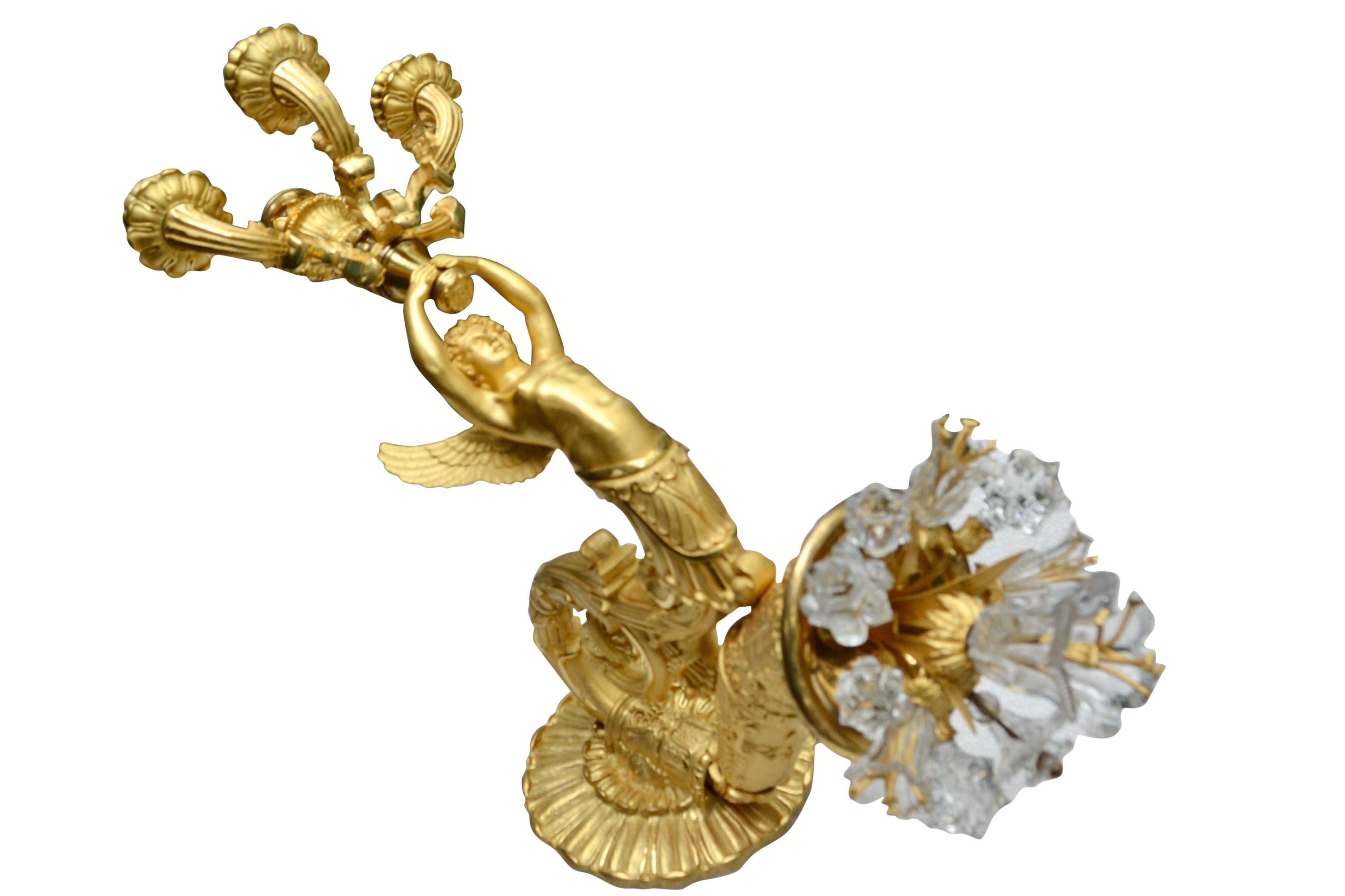 Large French Empire Gilt Bronze and Crystal Sconce Attributed to Thomire For Sale 2