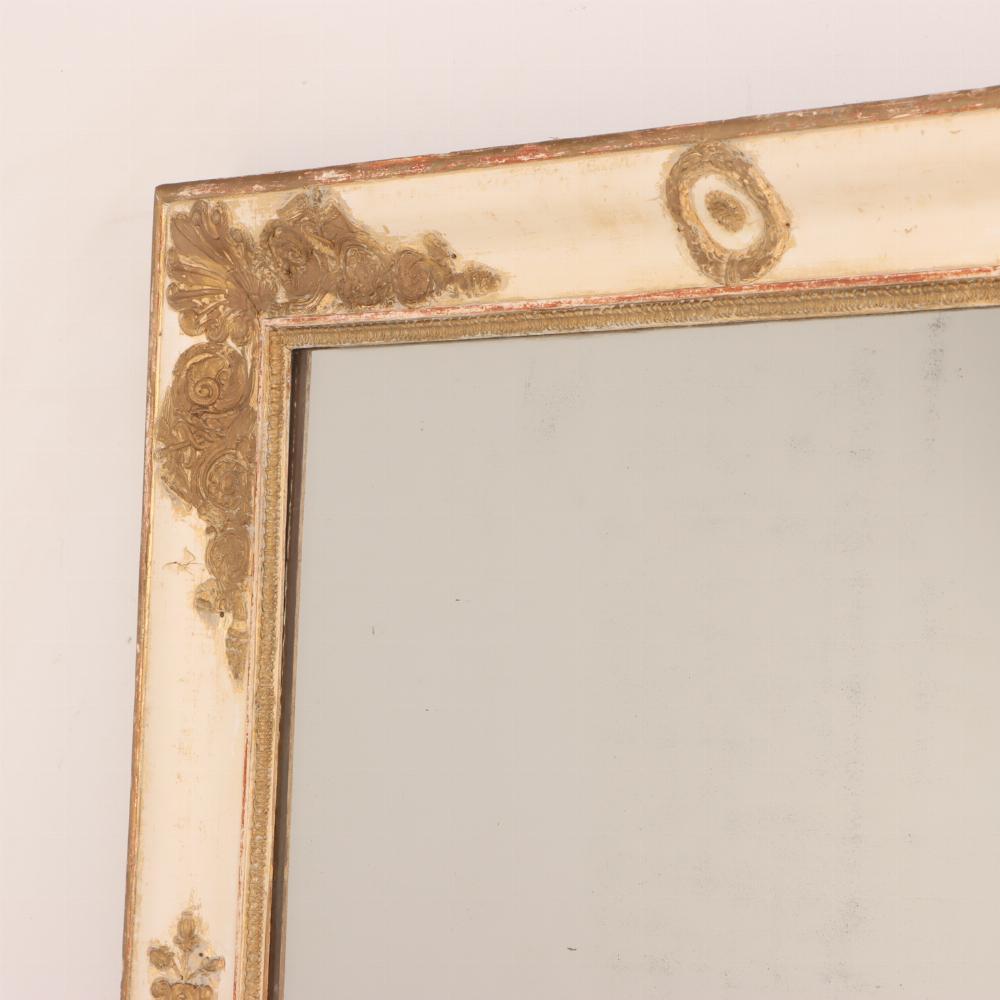 Francese Grande specchio francese Impero in legno e gesso, C.C. 1840. in vendita