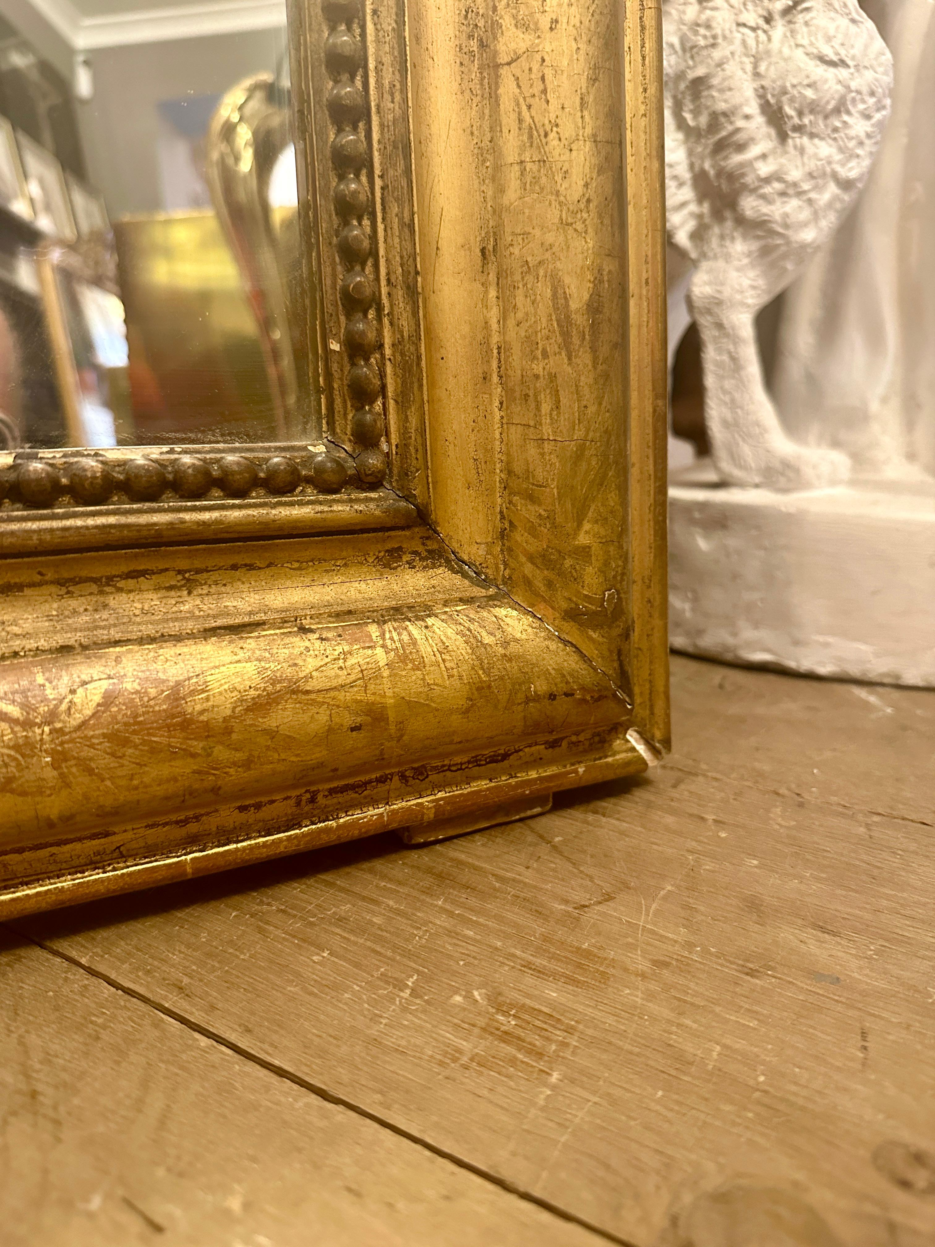 XIXe siècle Grand miroir ancien de style Louis Philippe en or doré