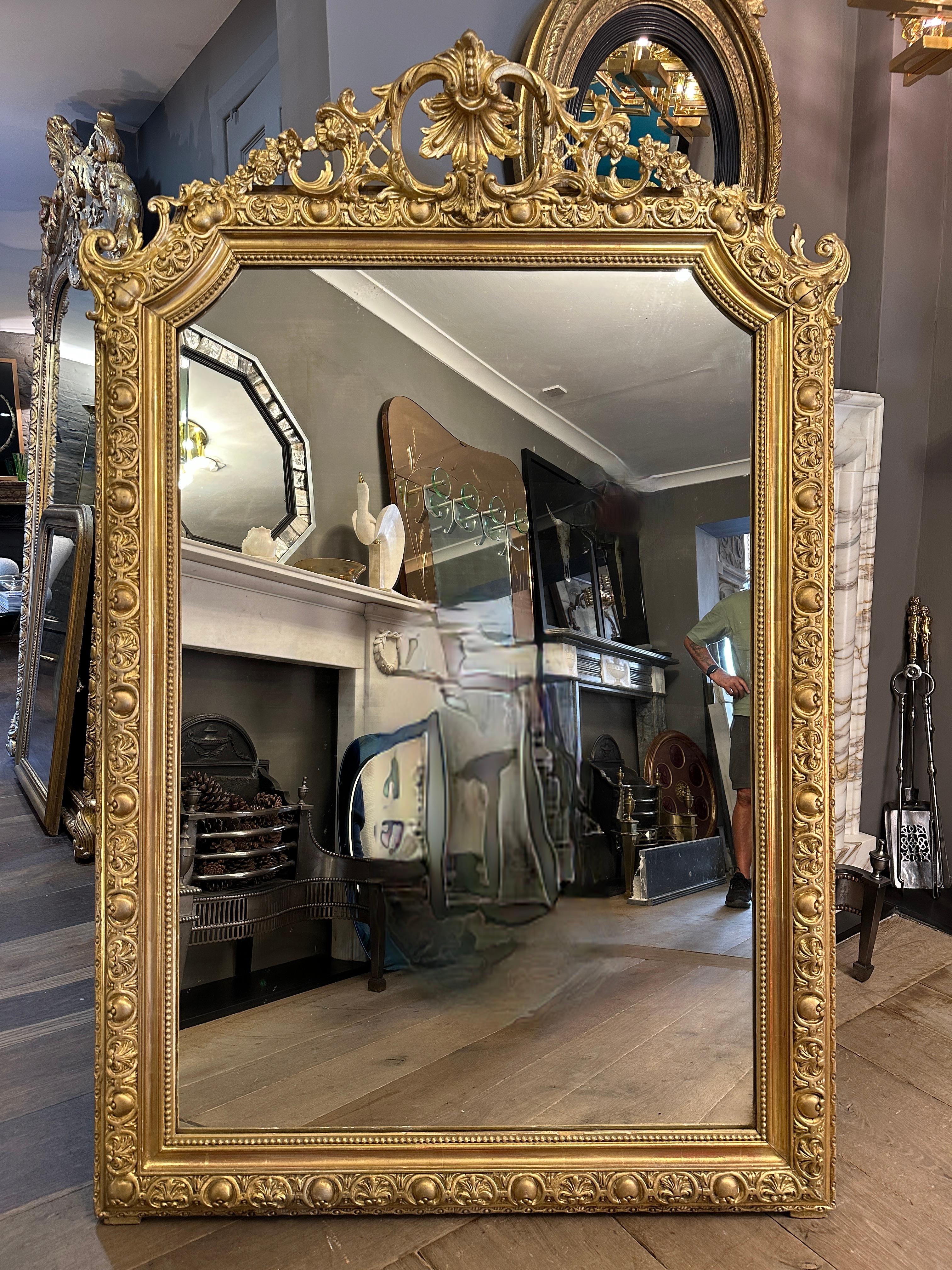 A Large French Napoleon III Period Gold Gilt Mirror In Good Condition In London, GB