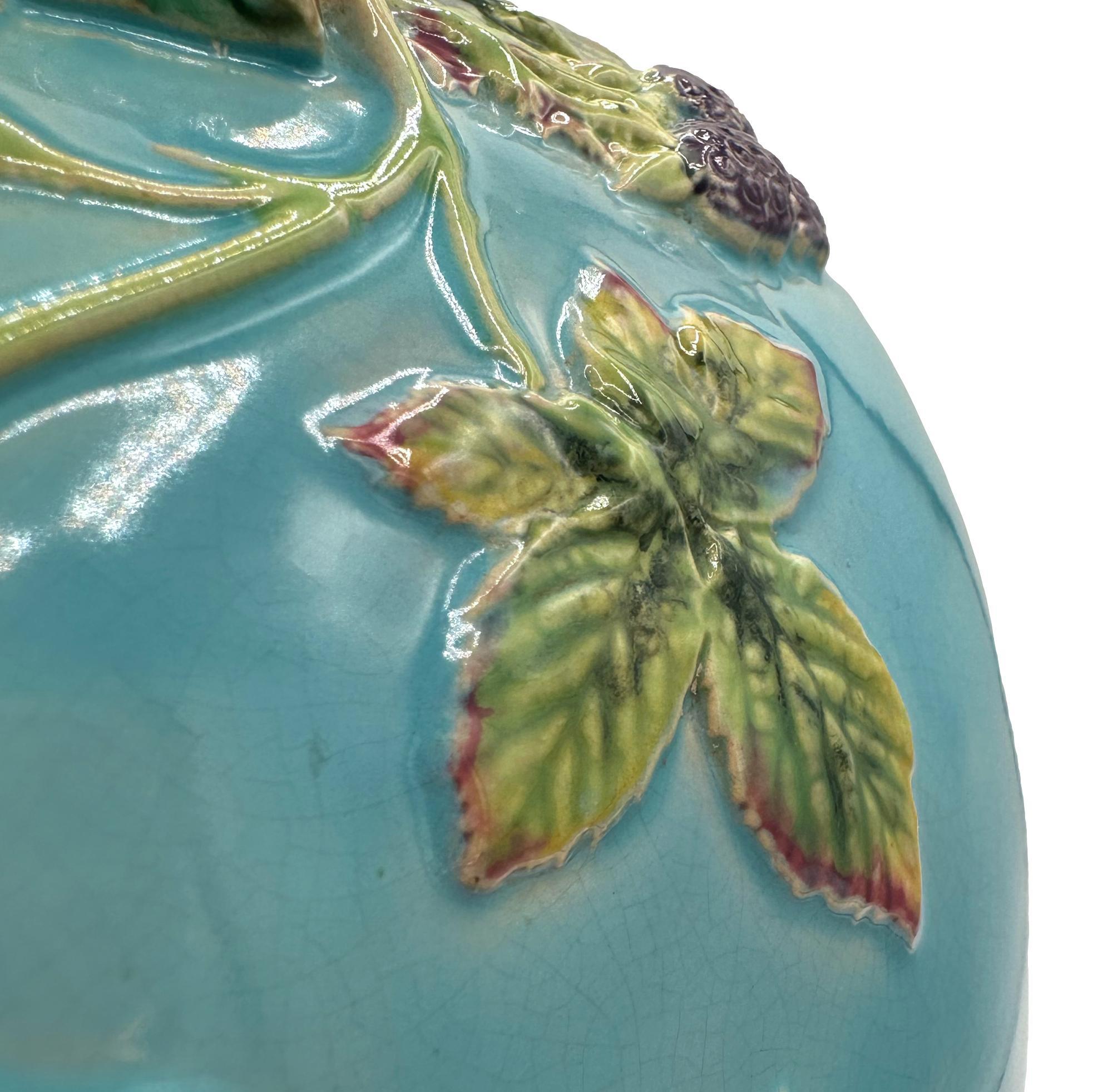 A Large George Jones Majolica Cheese Bell with Daisys, Bees and Fence, ca. 1878 For Sale 1