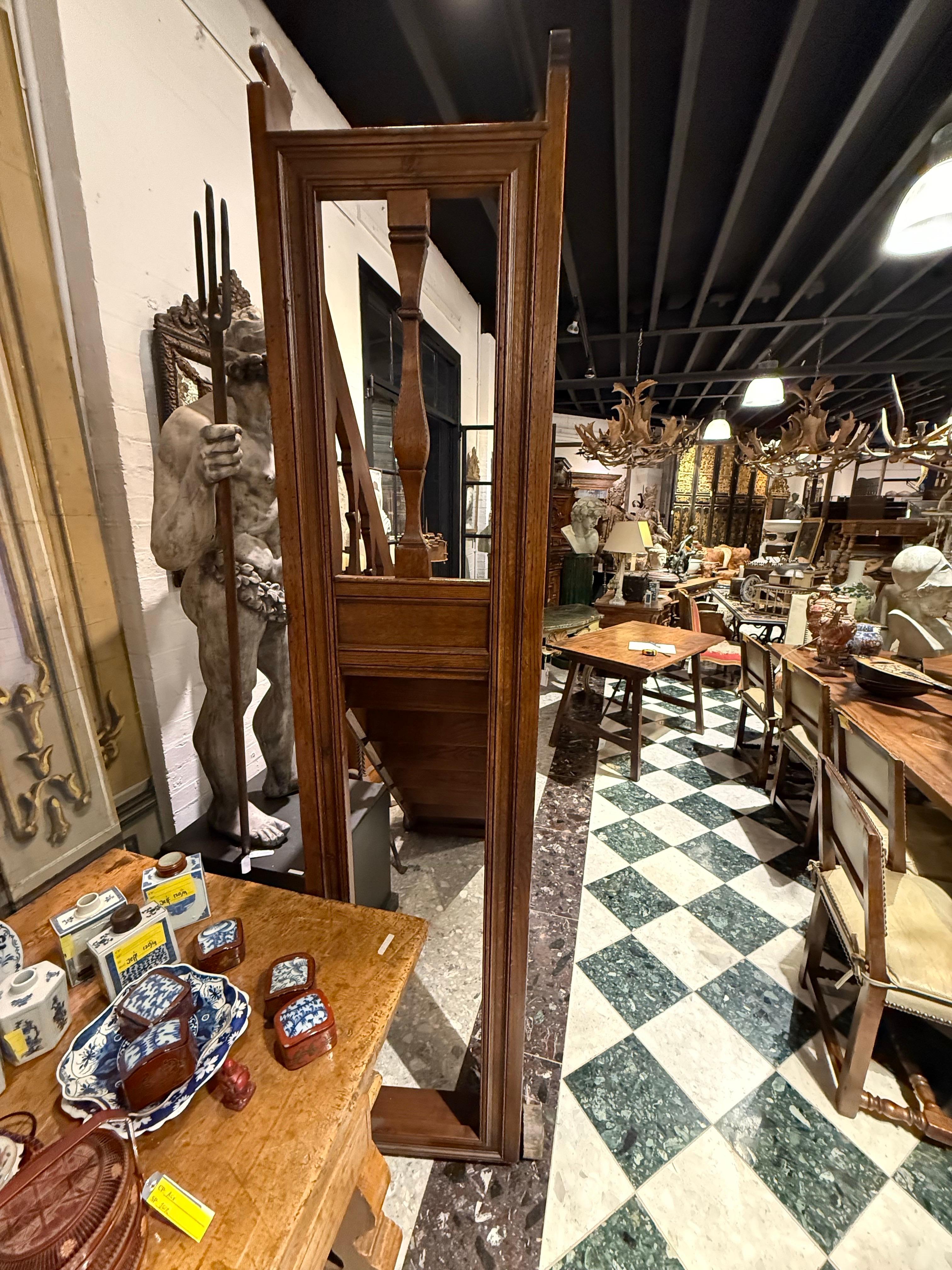 Eine große bewegliche Bibliothekstreppe aus Eiche im georgianischen Stil (Eichenholz) im Angebot