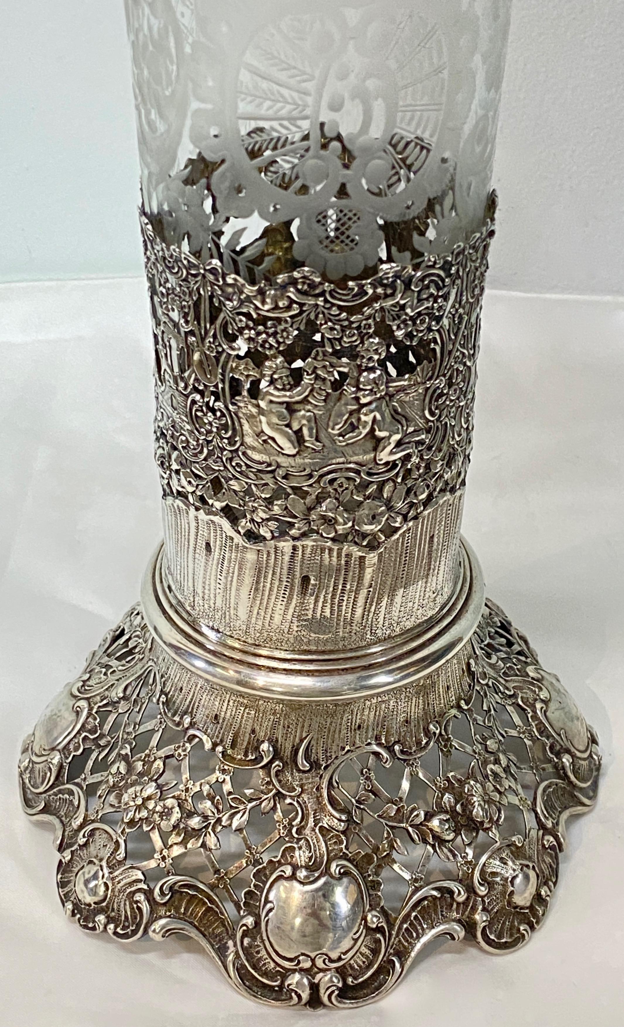 Eine große deutsche Hanau Silber geschliffen und geätzte Glas Trompete Vase im Angebot 4