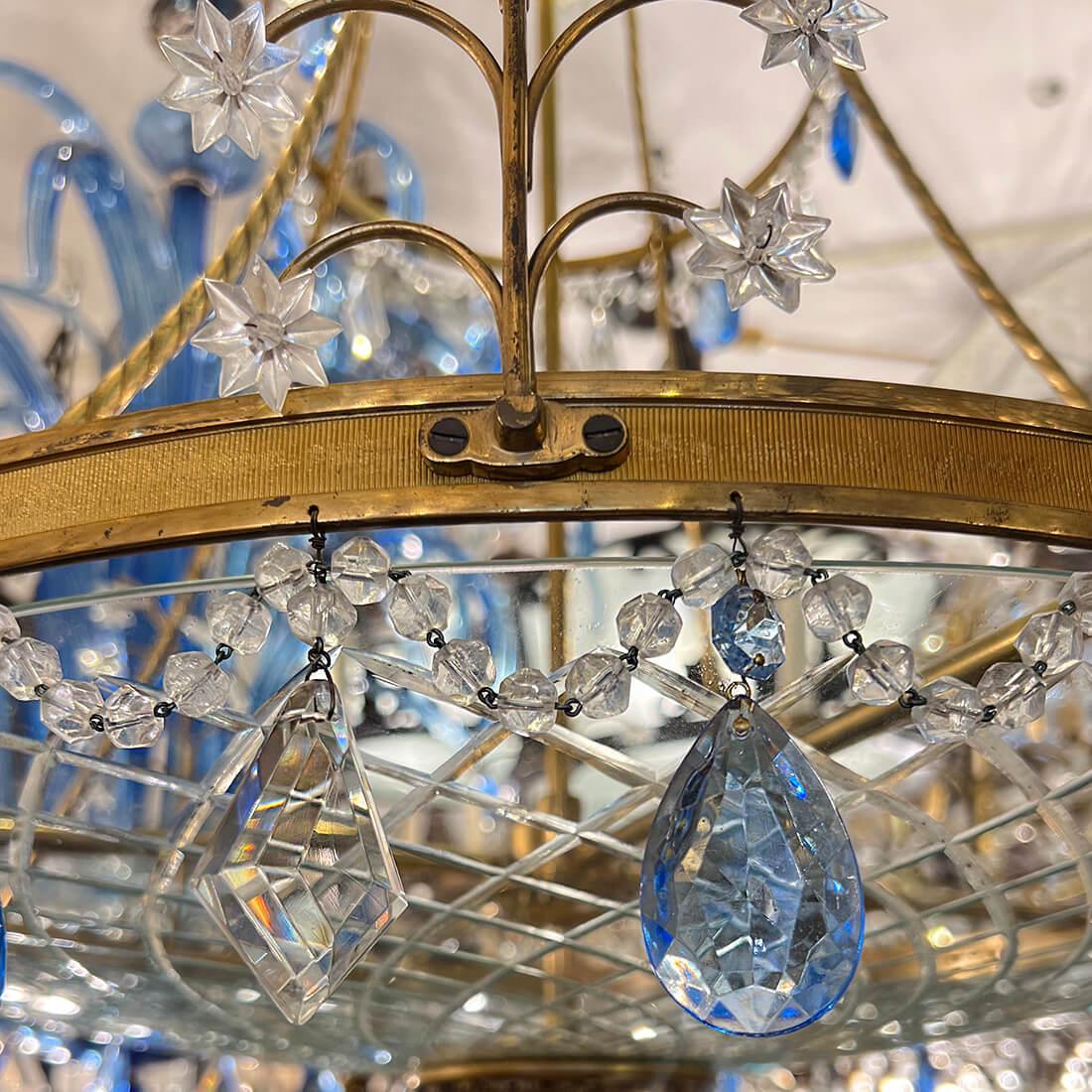 A Large Gilt Blue Crystals Baltic Chandelier In Good Condition For Sale In New York, NY
