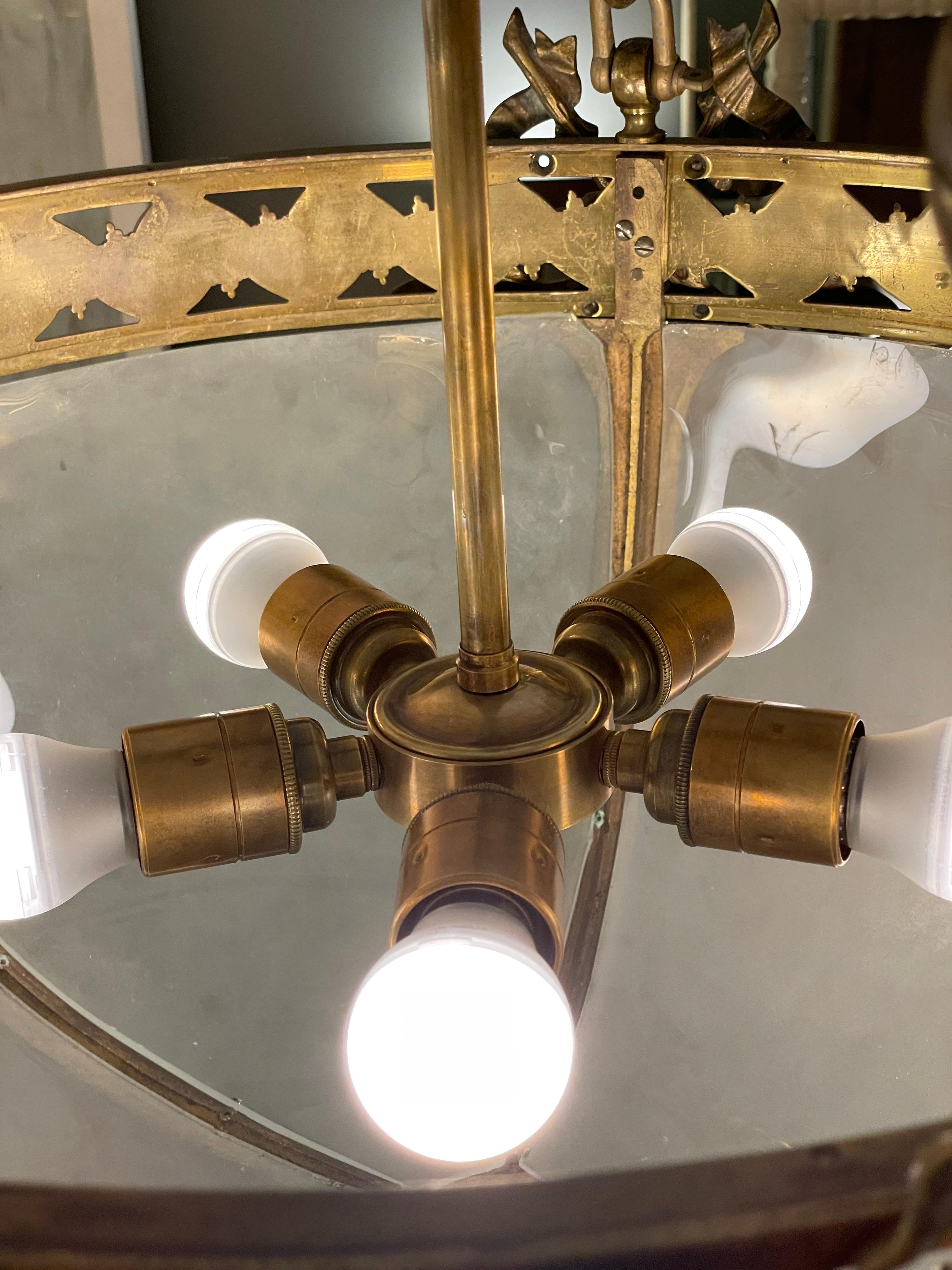 Grande lampadario in bronzo dorato in stile impero francese in vendita 4