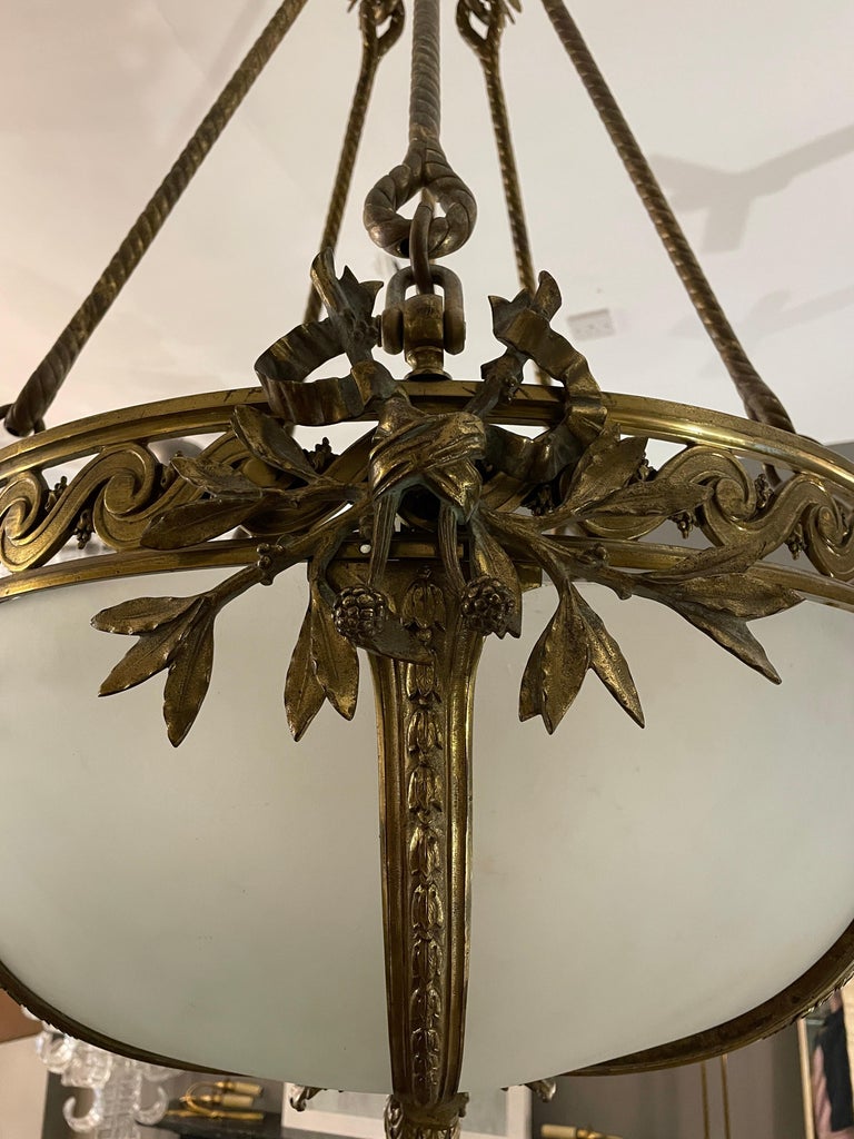 Large Gilt Bronze French Empire Style Chandelier In Good Condition For Sale In London, GB
