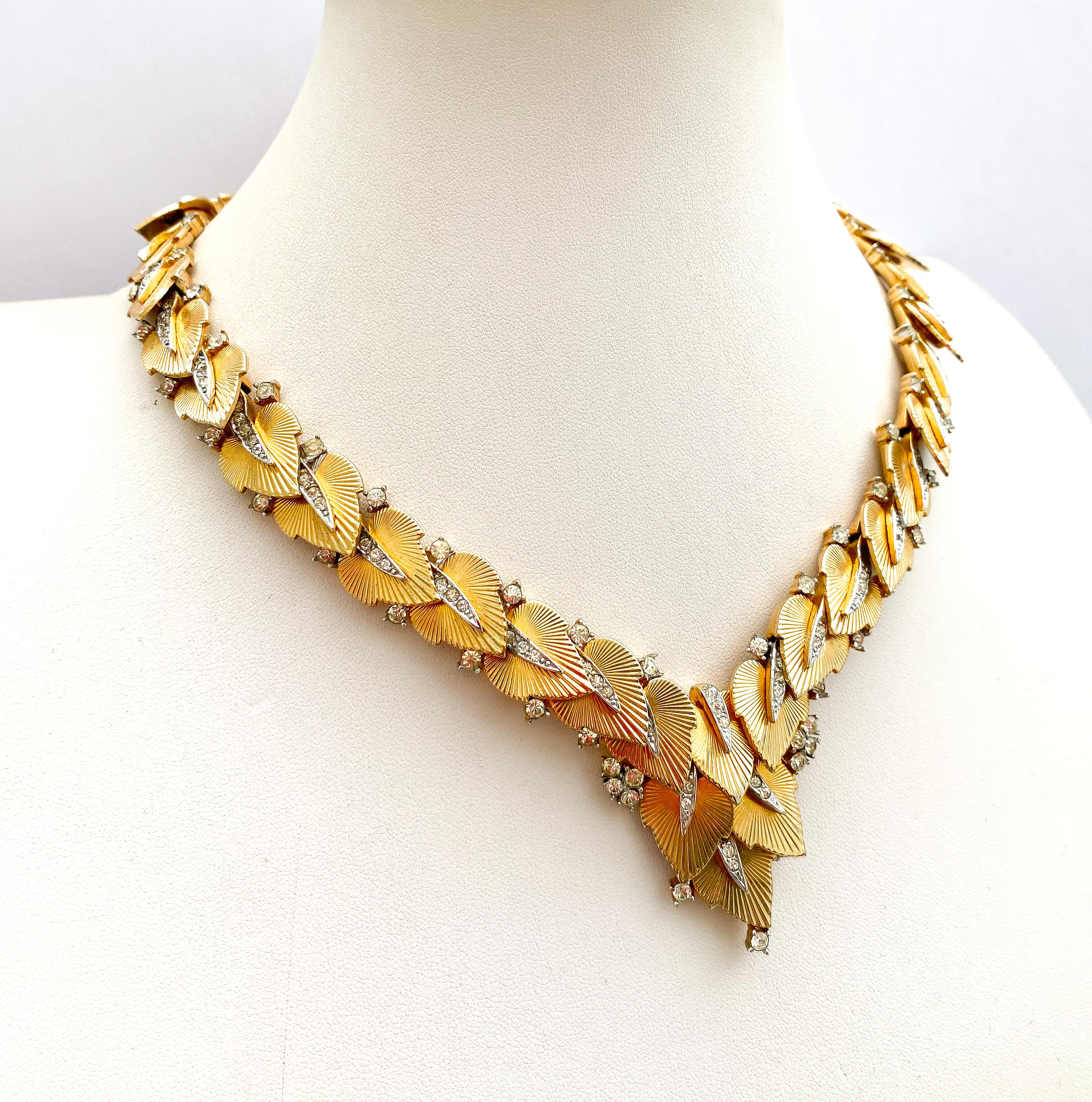 Women's A large gilt metal and clear paste 'leaf' necklace, Marcel Boucher, USA, 1960s. For Sale