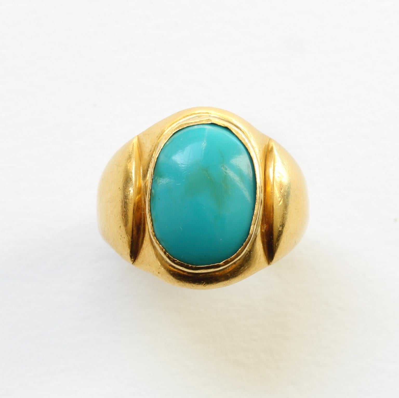 turquoise cabochon ring
