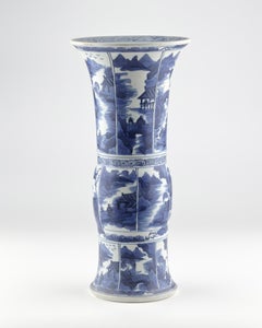 A Large Gu Vase from Vung Tau Ship, Qing Dynasty Kangxi Era, Circa 1690