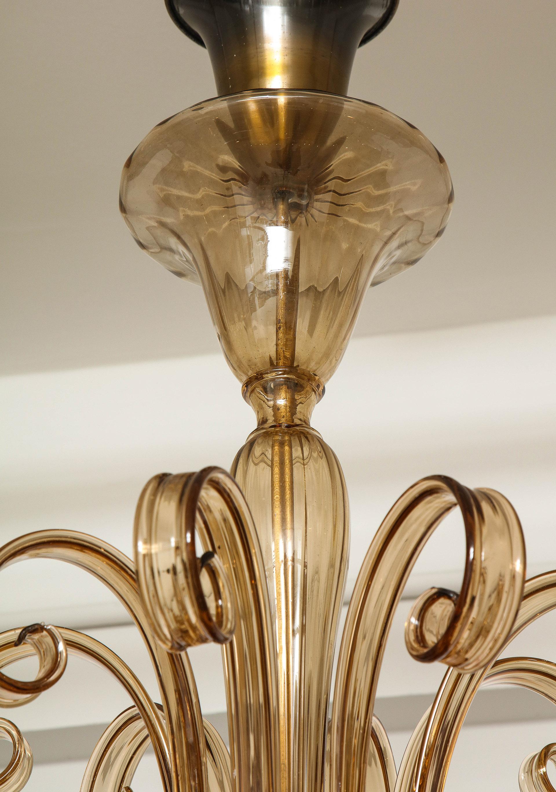 20th Century Large Hand Blown Amber Glass Chandelier Attributed to Fratelli Toso For Sale