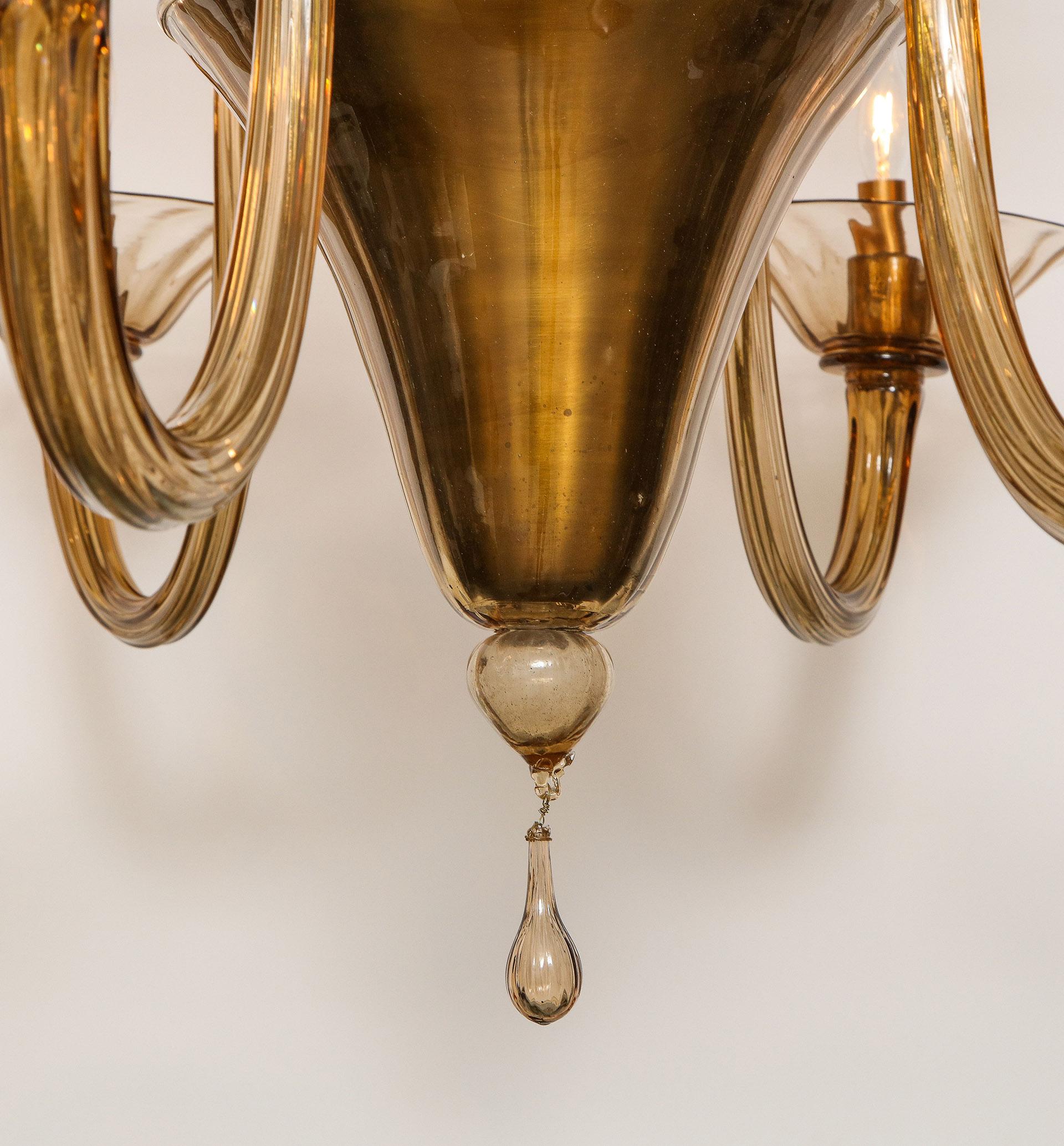 Large Hand Blown Amber Glass Chandelier Attributed to Fratelli Toso For Sale 1
