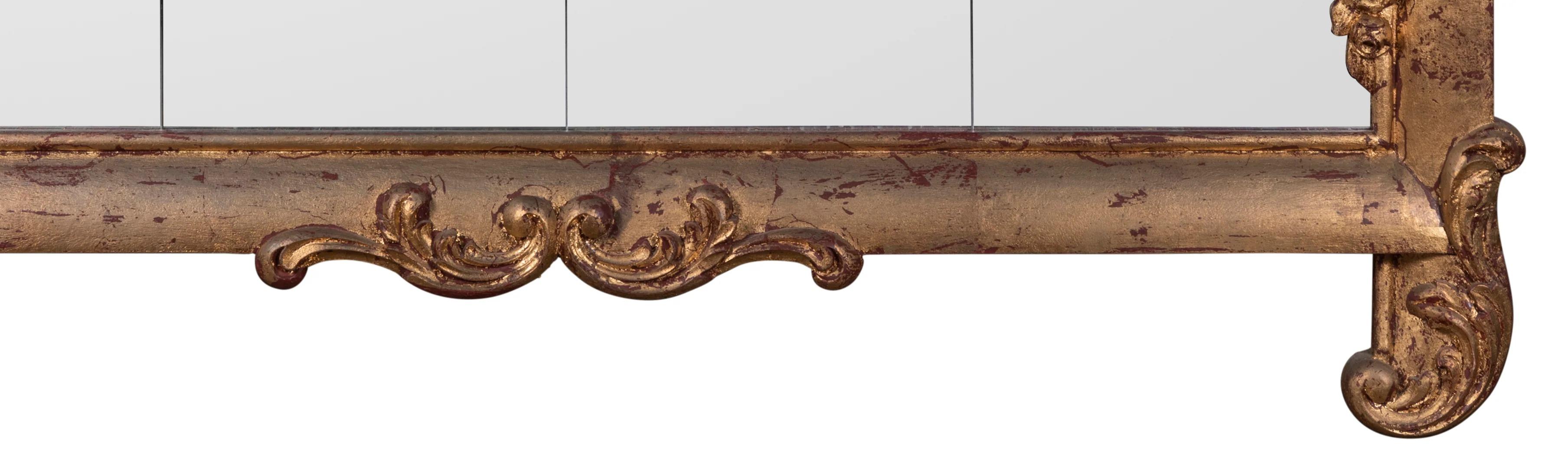 Ein großer, beeindruckender Salonspiegel aus vergoldetem Holz (Geschnitzt) im Angebot