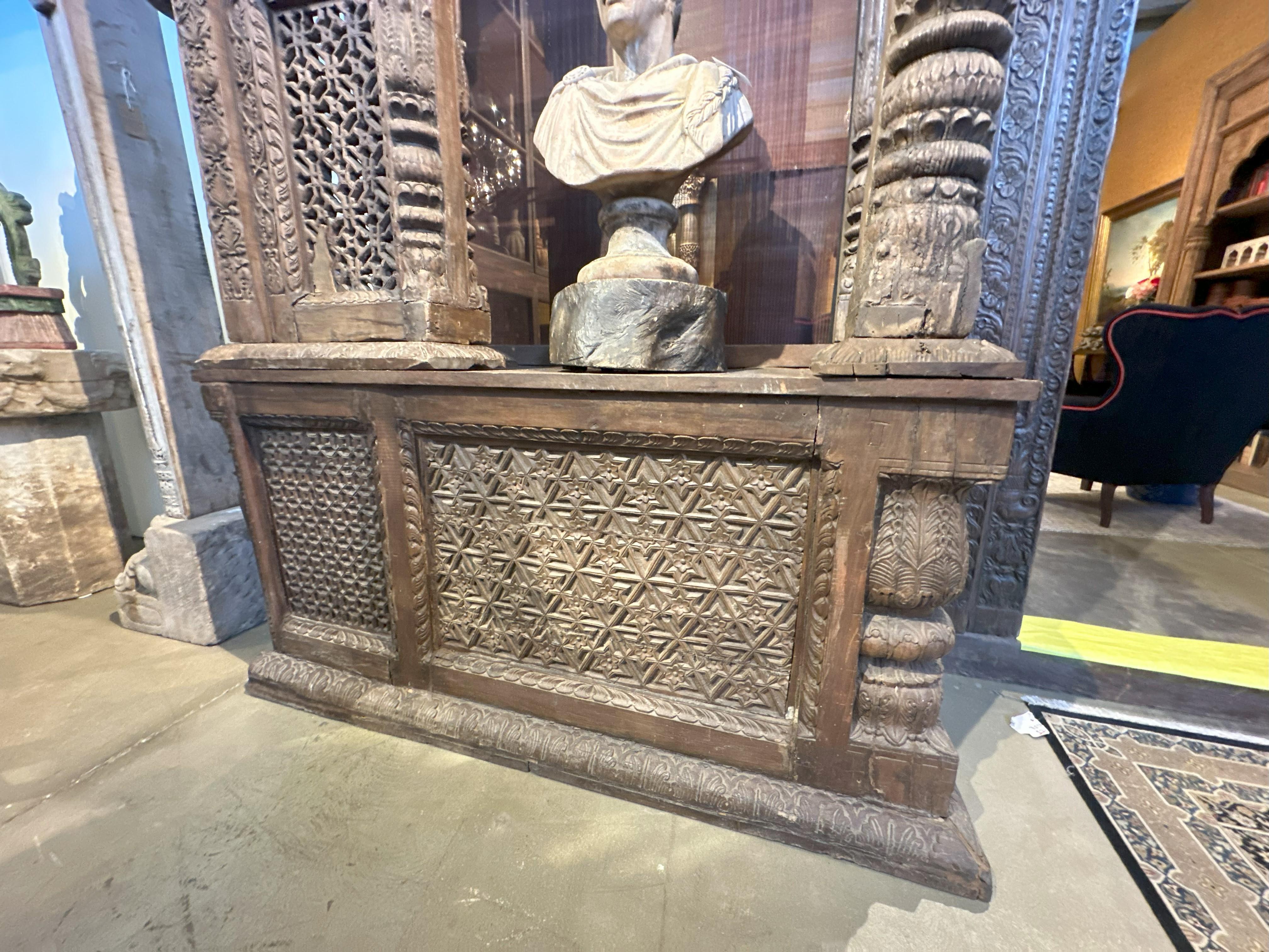 A Large Indian Architectural  Facade With Doorway and Flanking Window Seats In Good Condition In Chicago, IL