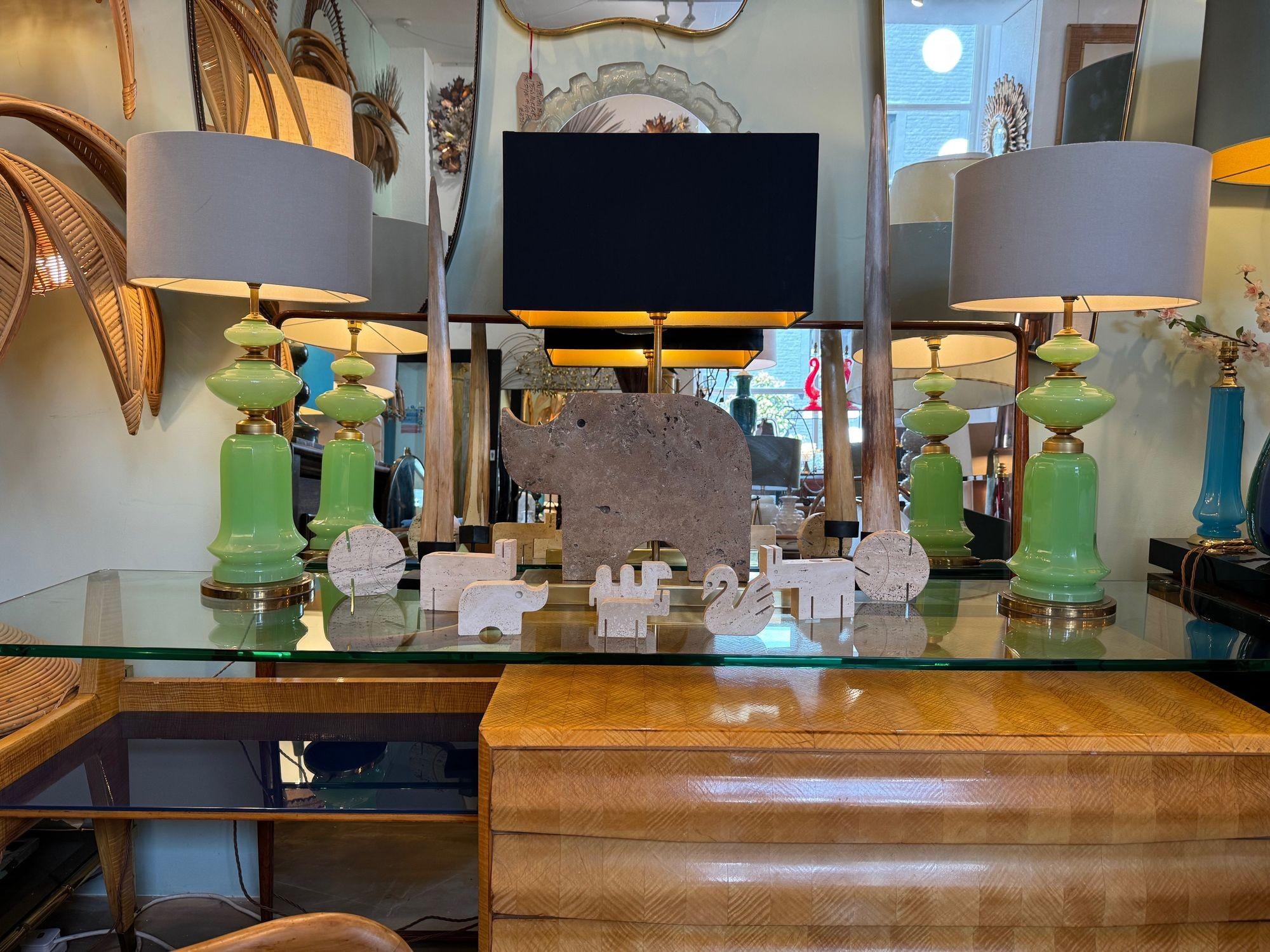 A large Itaian 1970s travertine rhino lamp by Frattelli Mannelli For Sale 6