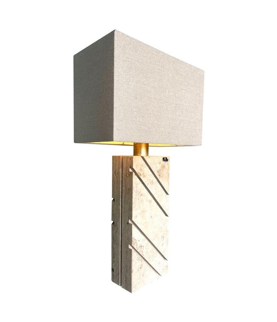 Mid-Century Modern A large Italan 1970s travertine lamp by Cerri Nestore with bespoke linen shade For Sale