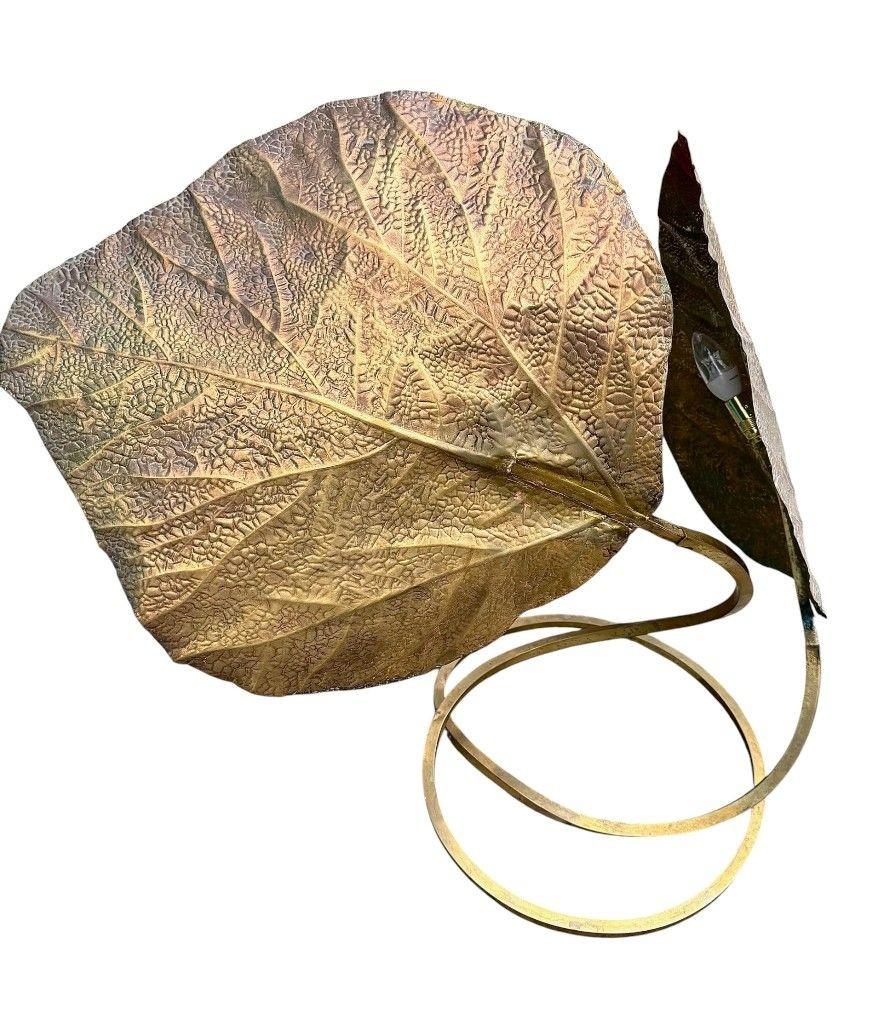 Gran lámpara de sobremesa italiana de latón doble de los años 70 