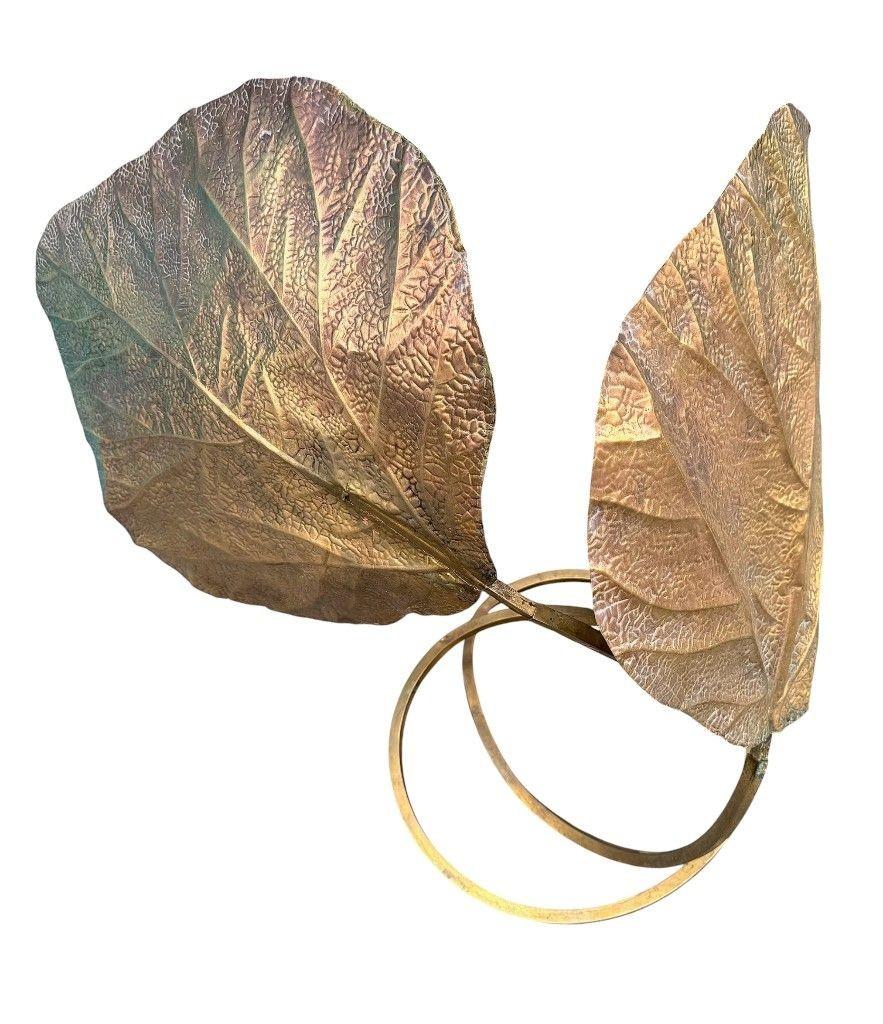 Gran lámpara de sobremesa italiana de latón doble de los años 70 